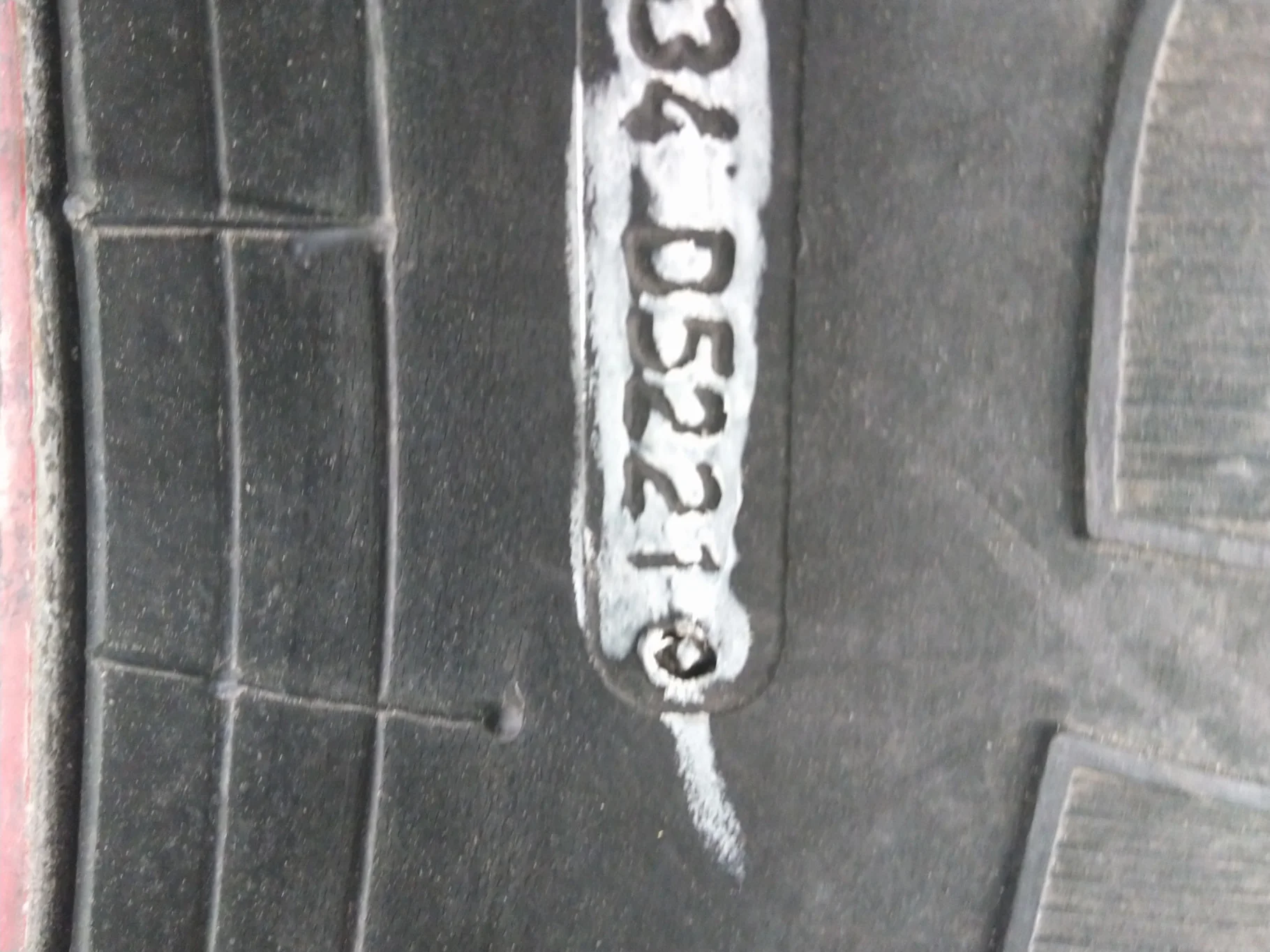 Used 380/85R34 137B Alliance Farm Pro 2 TL R-1W  65-70% On 13 x 34  10-11.25-8.82 8 Clamp Wheel/Disc image 6