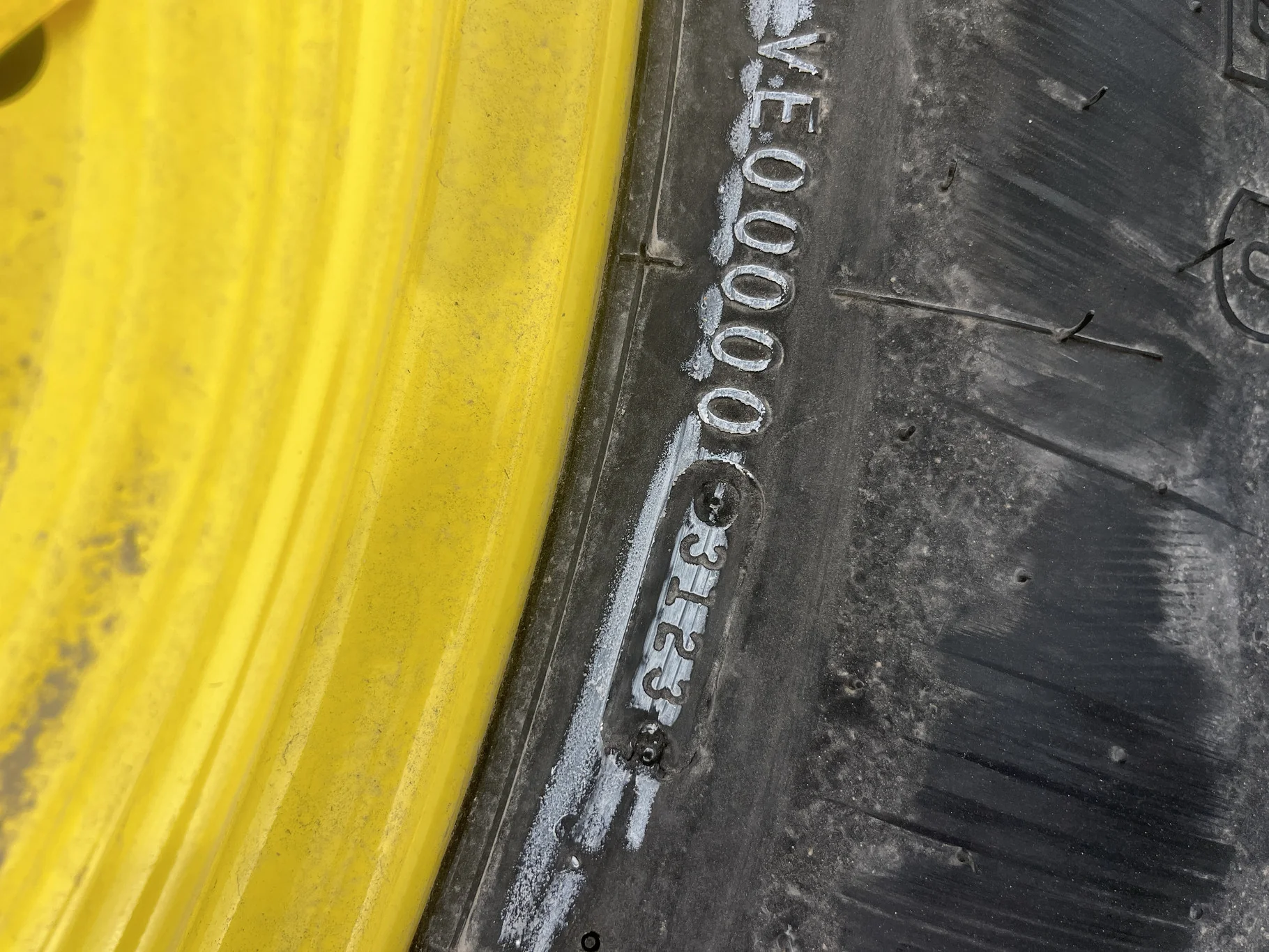 Used 14.9R46 145B Firestone Radial AT23 TL R-1 90-95% On 13 x 46 12-32.047-30.078 3"BS Yellow Rim image 4