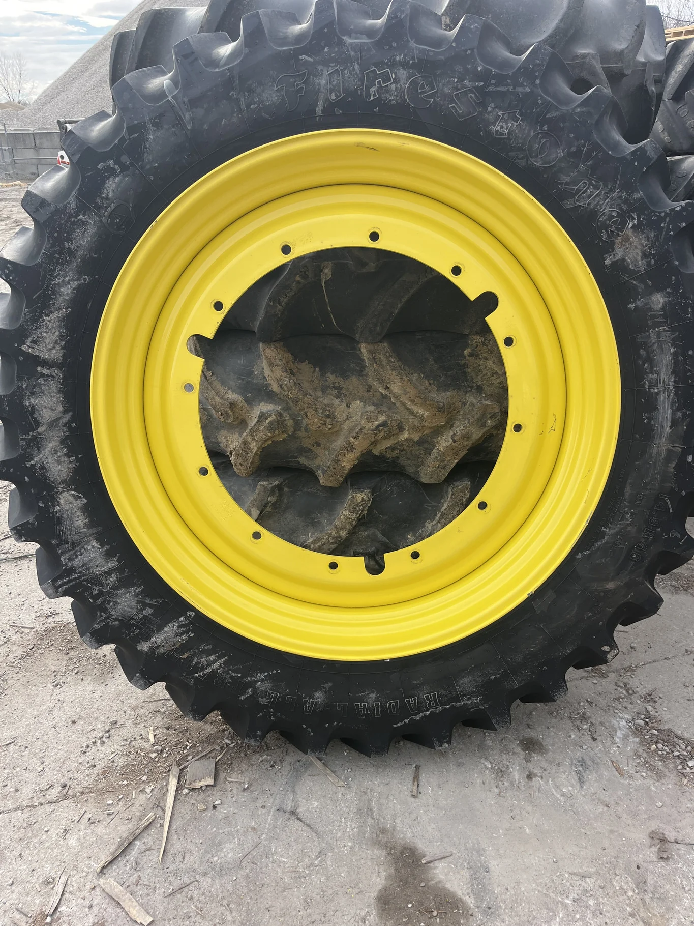Used 14.9R46 145A8 Firestone Radial All Traction 23 TL R-1 95-100% On 13 x 46 12-32.047-30.078 image 2