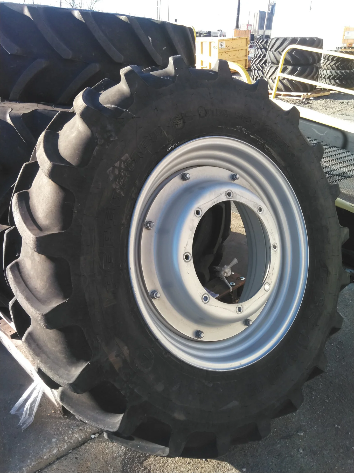 Used 380/85R30 132E Firestone Performer 85 Extra TL R-1 85-90% On 12 x 30 8-8-6 4/2 Rail/Disc image 4