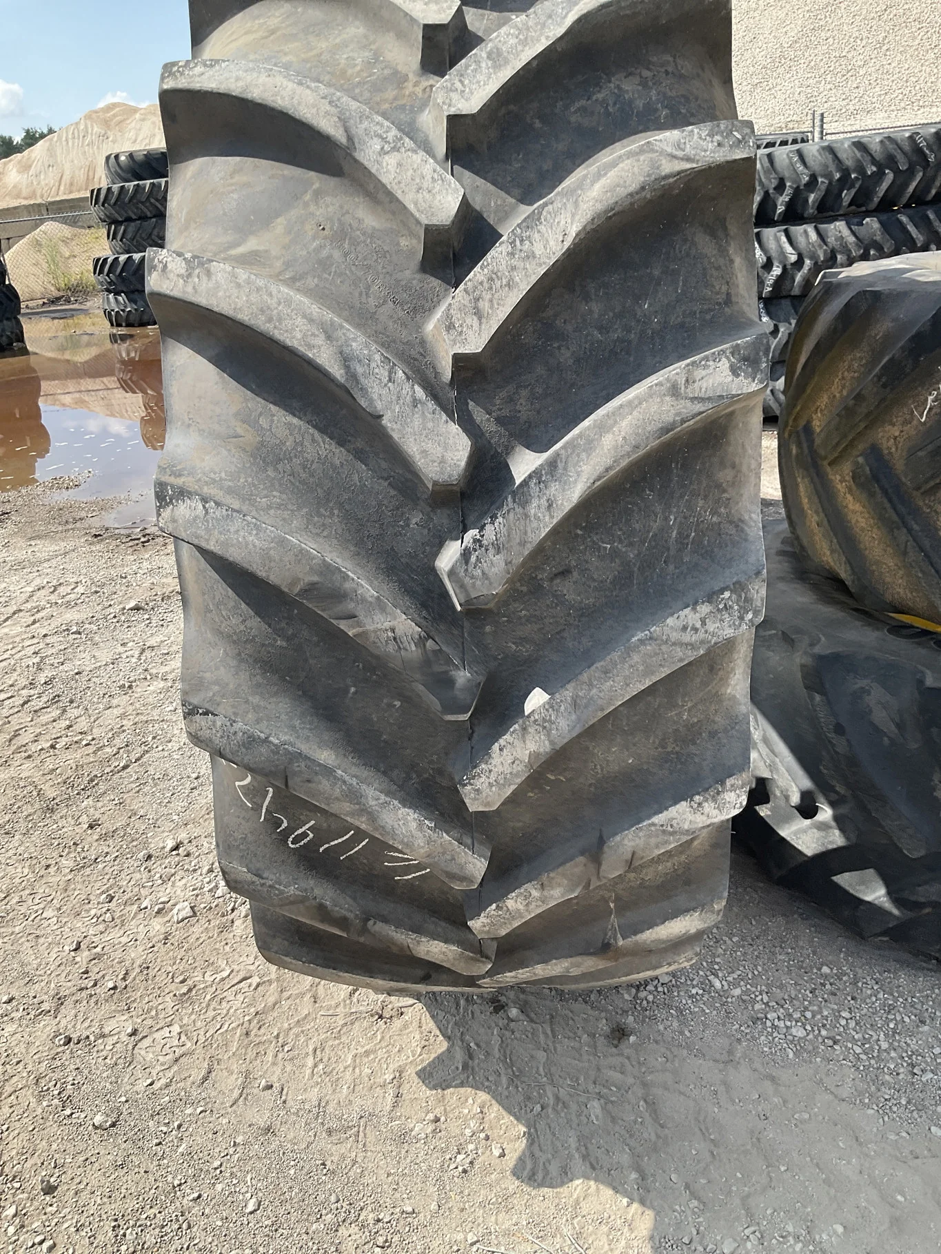 Used 800/70R38 173D Goodyear Optitrac TL R-1W 80-85% On 27 x 38 12-32.047-30.078 14.875"BS Titan image 2