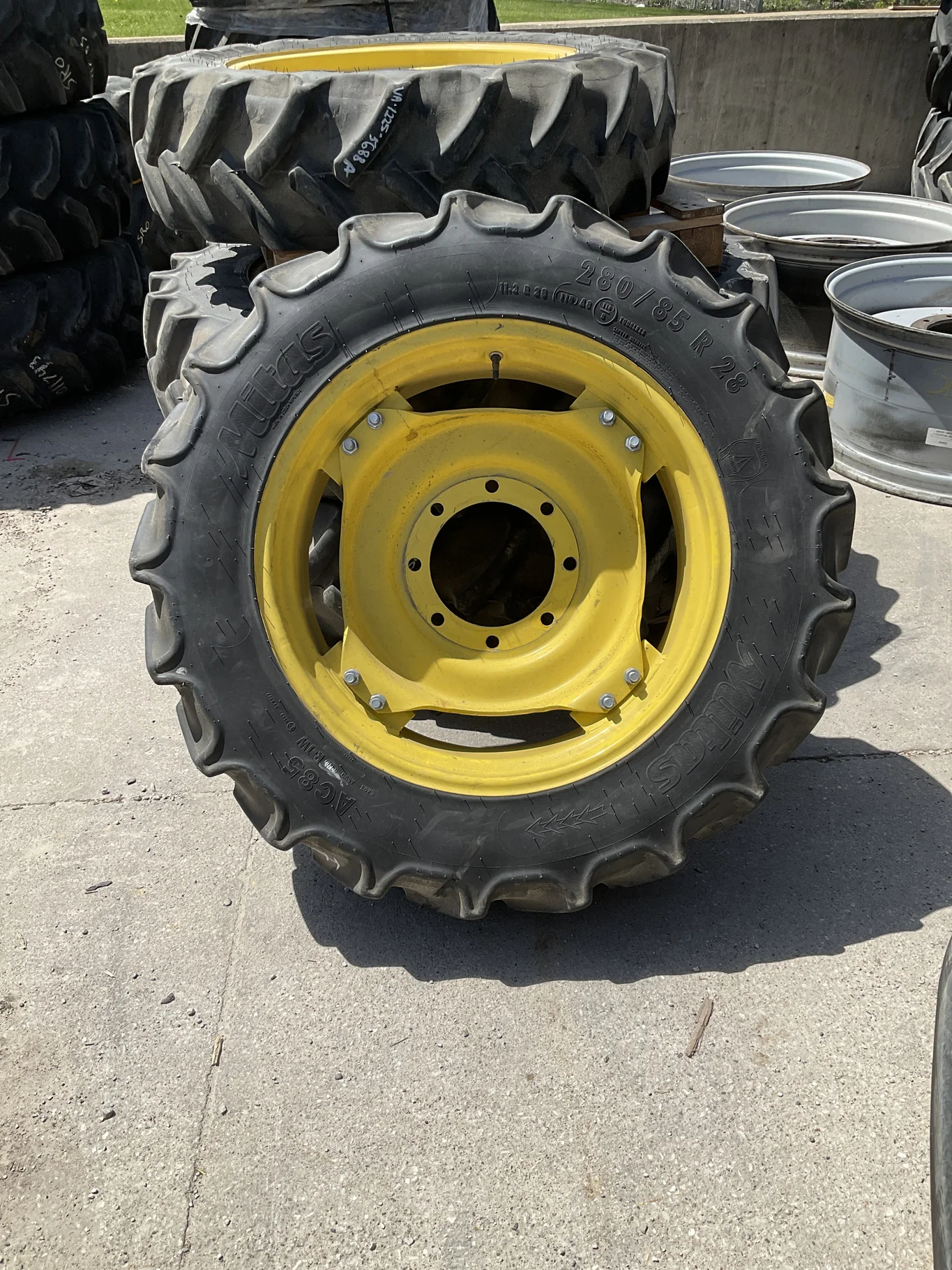 Used 280/85R28 118A8 Mitas AC85 TL R-1W 70-75% On 10 x 28 8-10.82-8.78 8"BS Yellow 4/2 Clamp Wheel