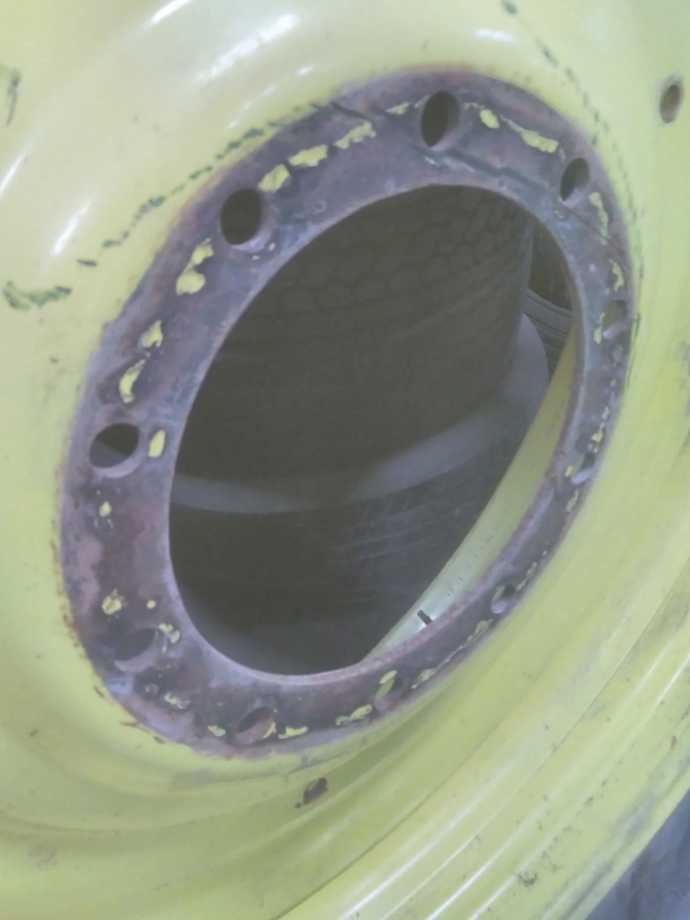 Used 480/80R50 159B Firestone Deep Tread 23 TL R-1W 30-35% On 15 x 50 10-13.19-11.07 Dual Wheel image 4
