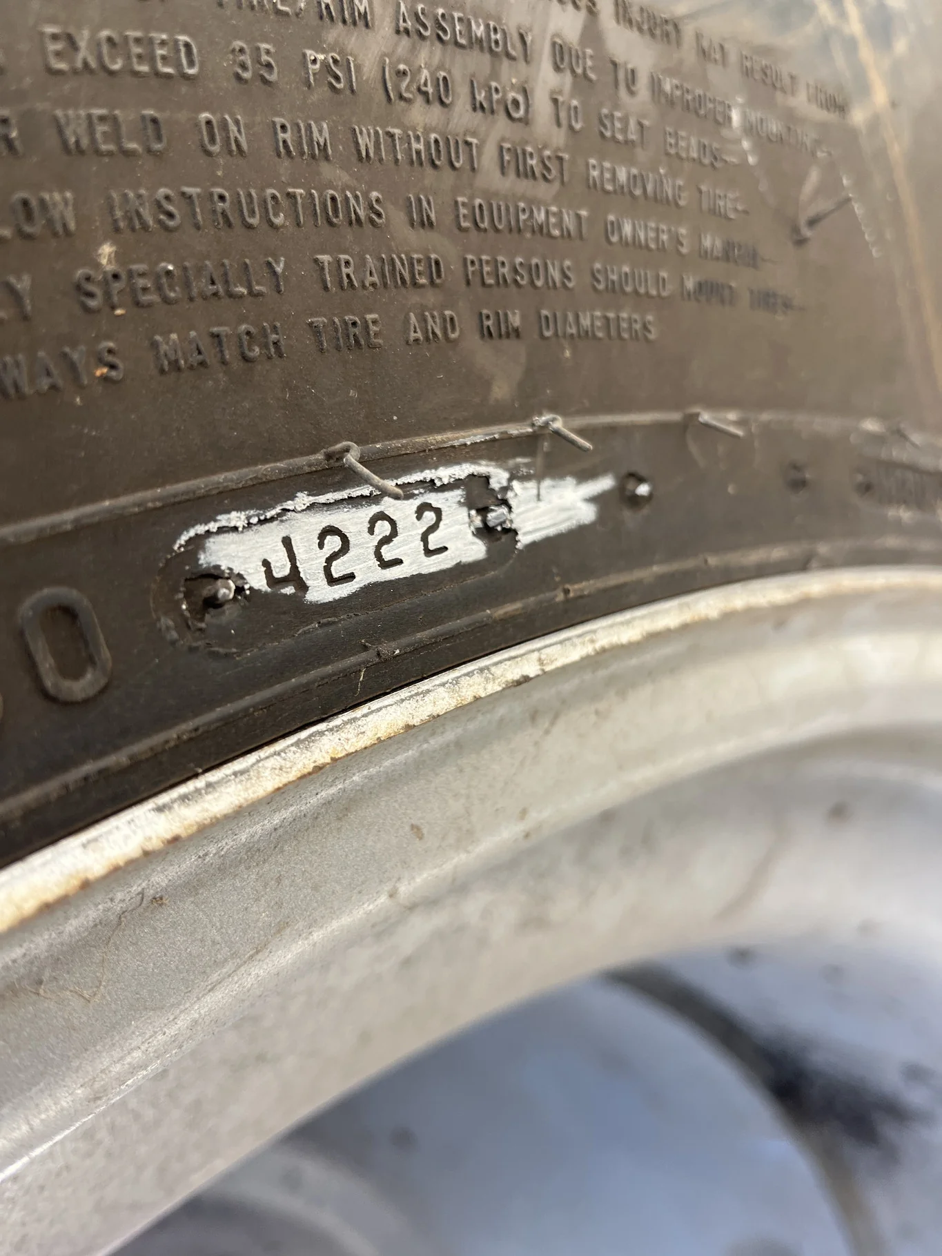 Used 520/85R42 157B Firestone Radial DT23 TL R-1W 85-90% On 18 x 42 20-13.19-11.07 -4"BS Titan image 6