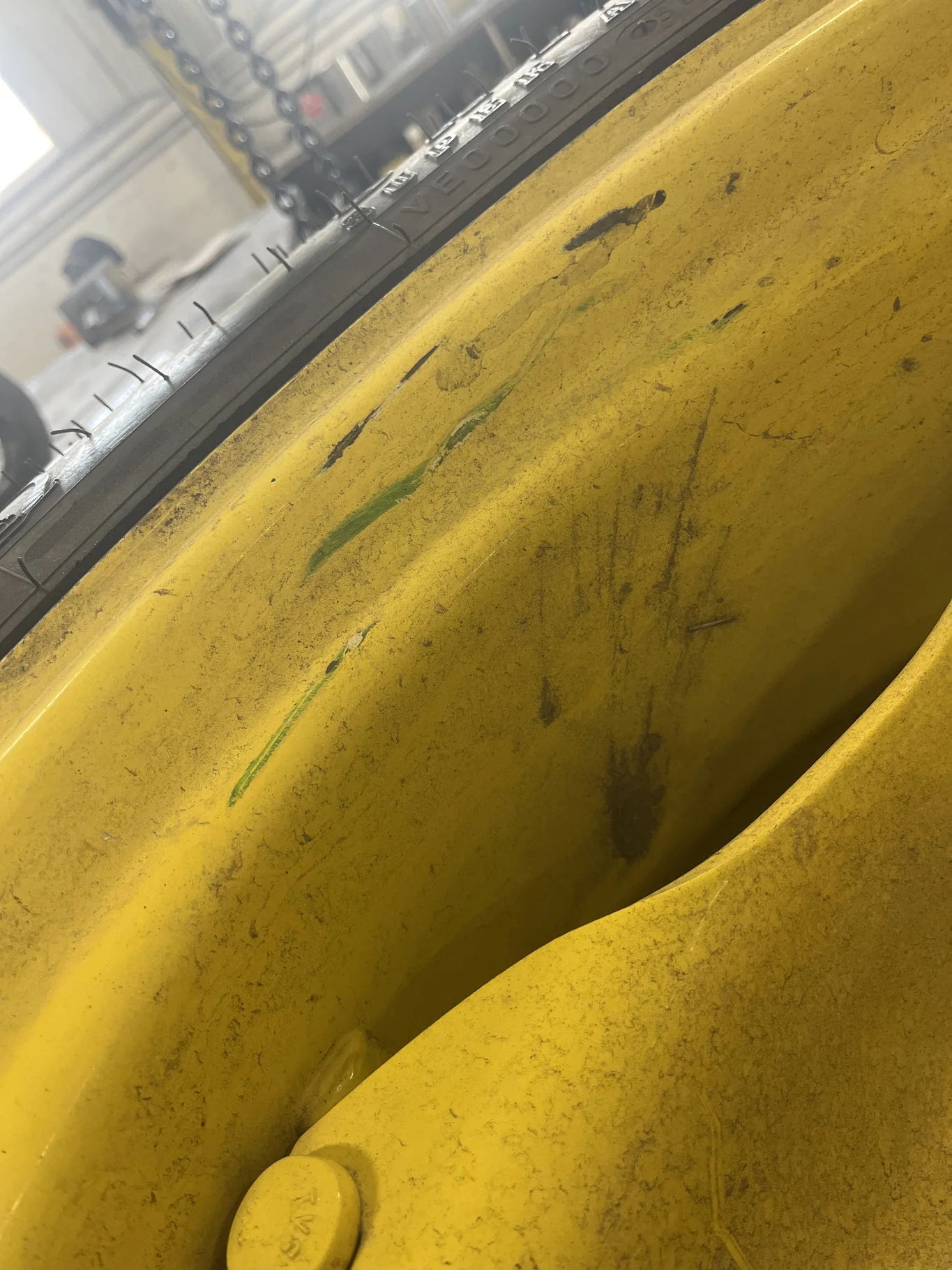 Used 9.5-24 102A8 Galaxy Agritrac 2 TL R-1 80-85% On 8 x 24 8-10.82-8.78 4/2 Clamp/Disc image 2