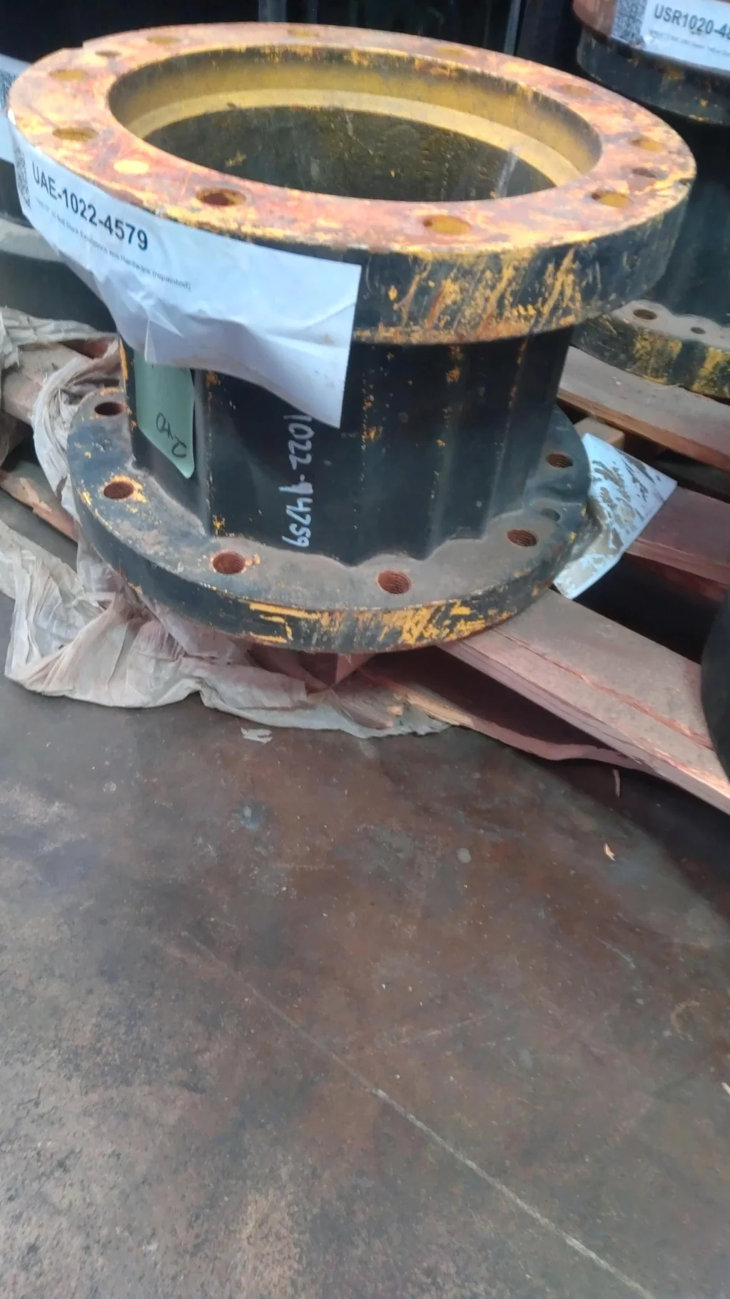 Used 10" Extension 10 Bolt Black w/o Hardware (repainted)