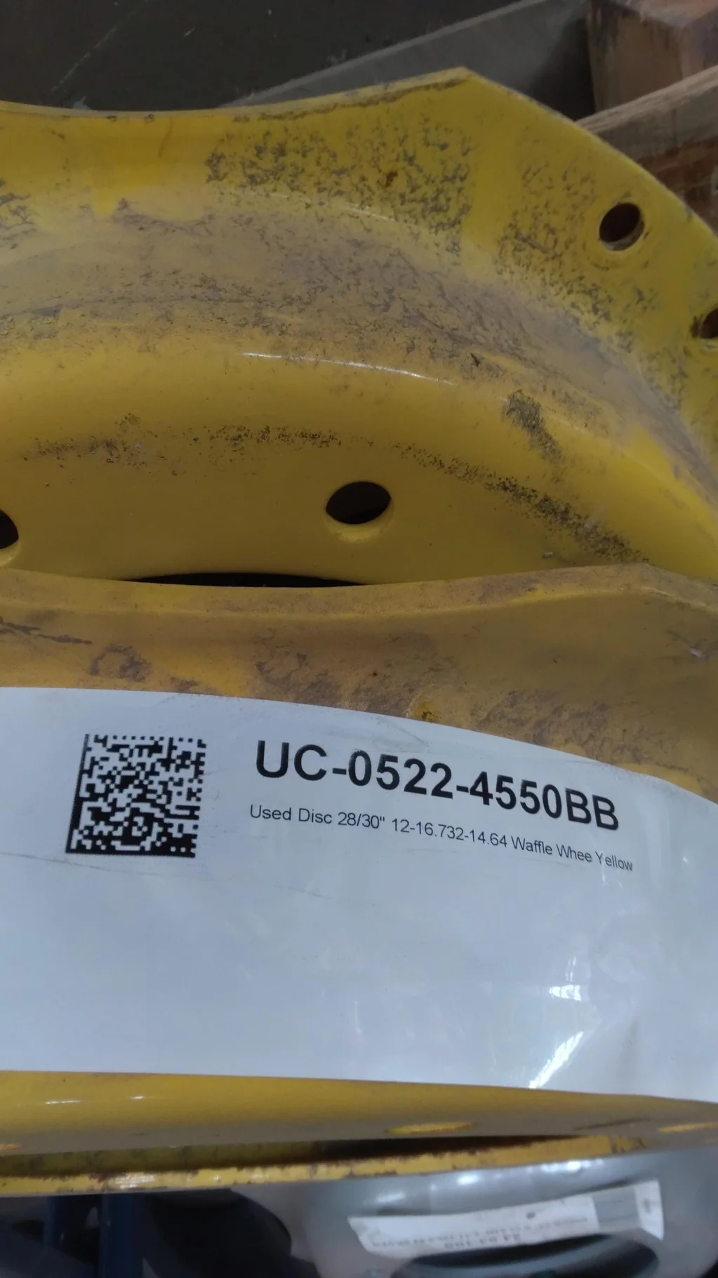 Used Disc 28/30" 12-16.732-14.64 Waffle Wheel Yellow image 2
