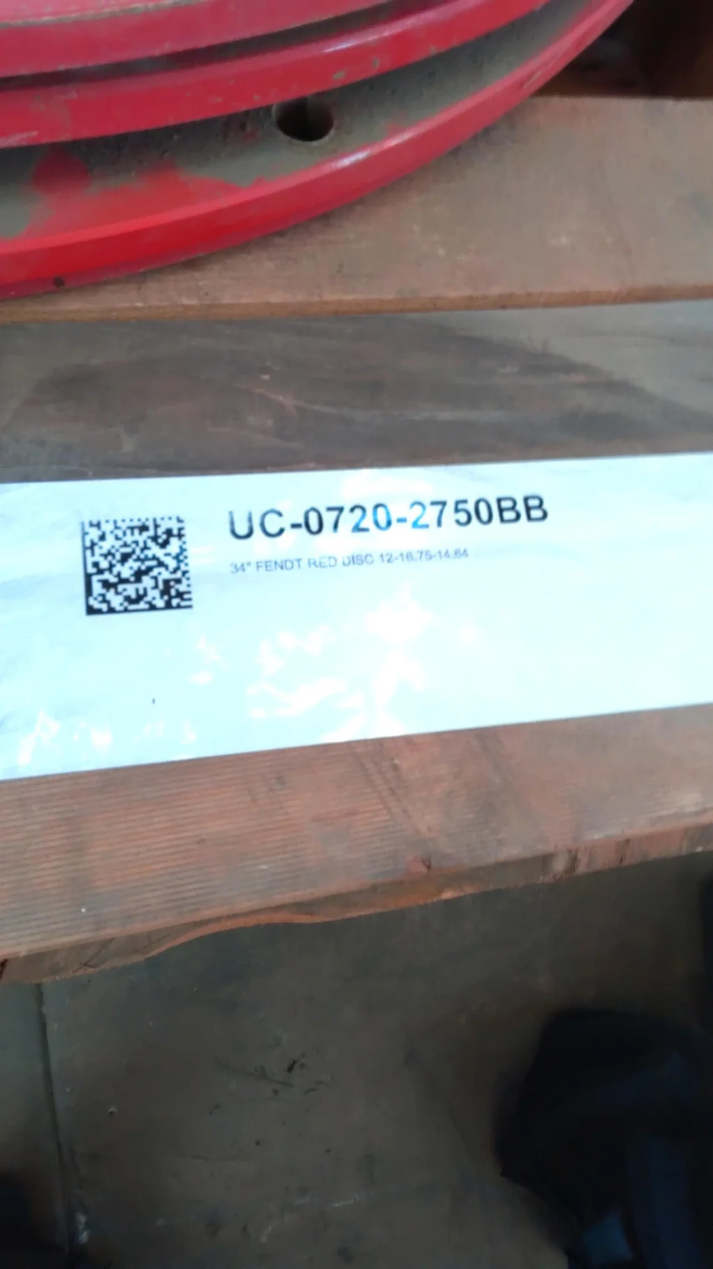 Used 34" 12-16.732-14.62 FENDT RED DISC image 3