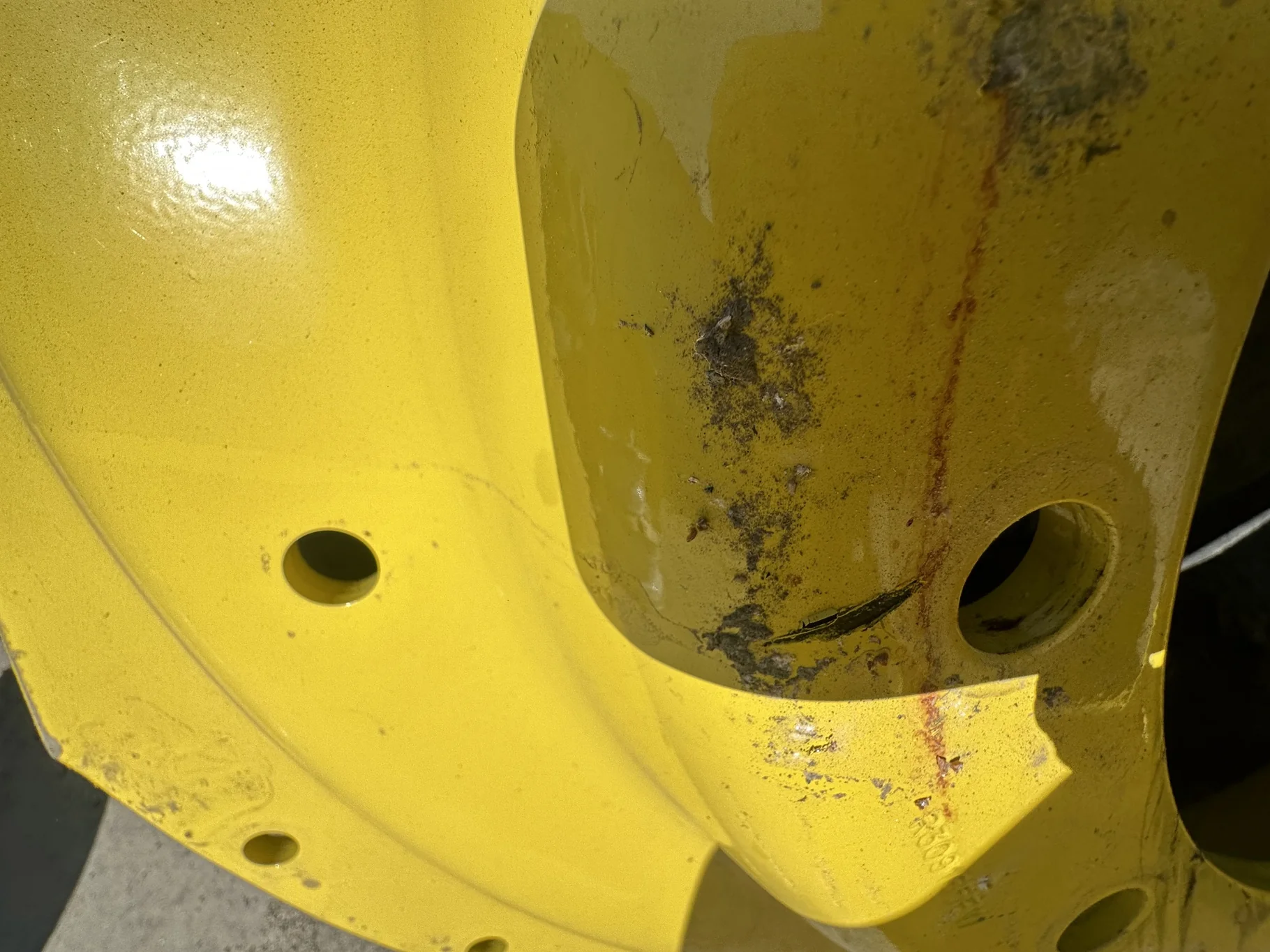 USED DISC 38" John Deere Yellow 3 Bolt Waffle with 12 Bolt Centers (12-16.73-14.6) image 4