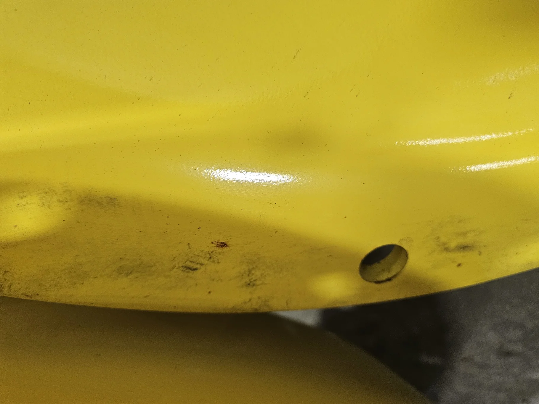 Used Disc 34" 10-13.189-11.090 JD Yellow Stub Disc image 7