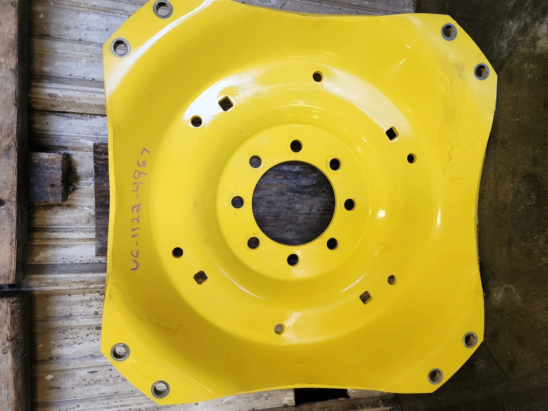 Used Disc 34" 8 Bolt 24-29.25 9.375" BS (.866) Waffle Center Yellow