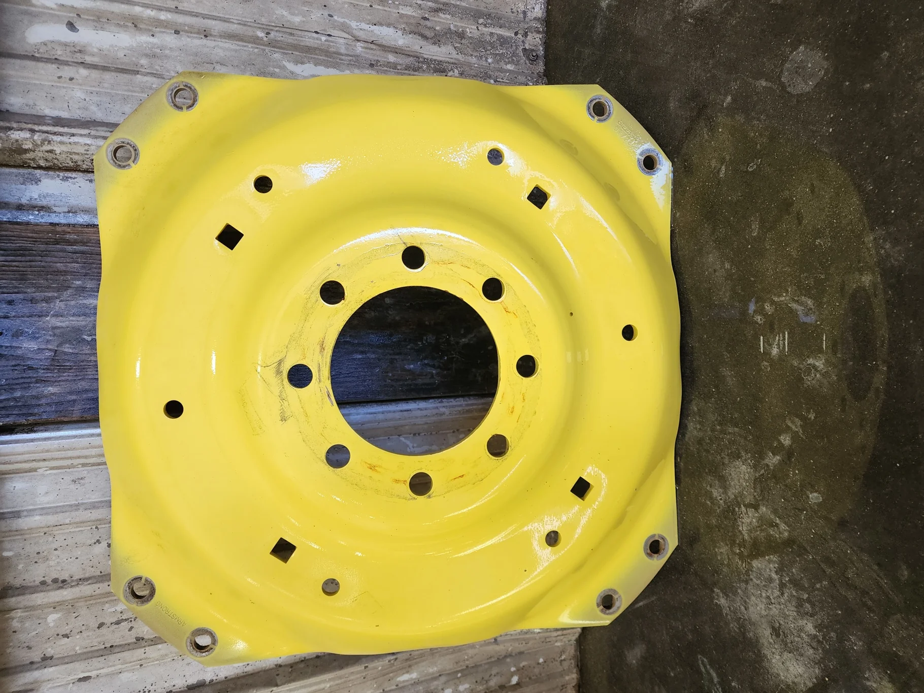 Used Disc 34" 8 Bolt 24-29.25 9.375" BS (.866) Waffle Center Yellow image 2