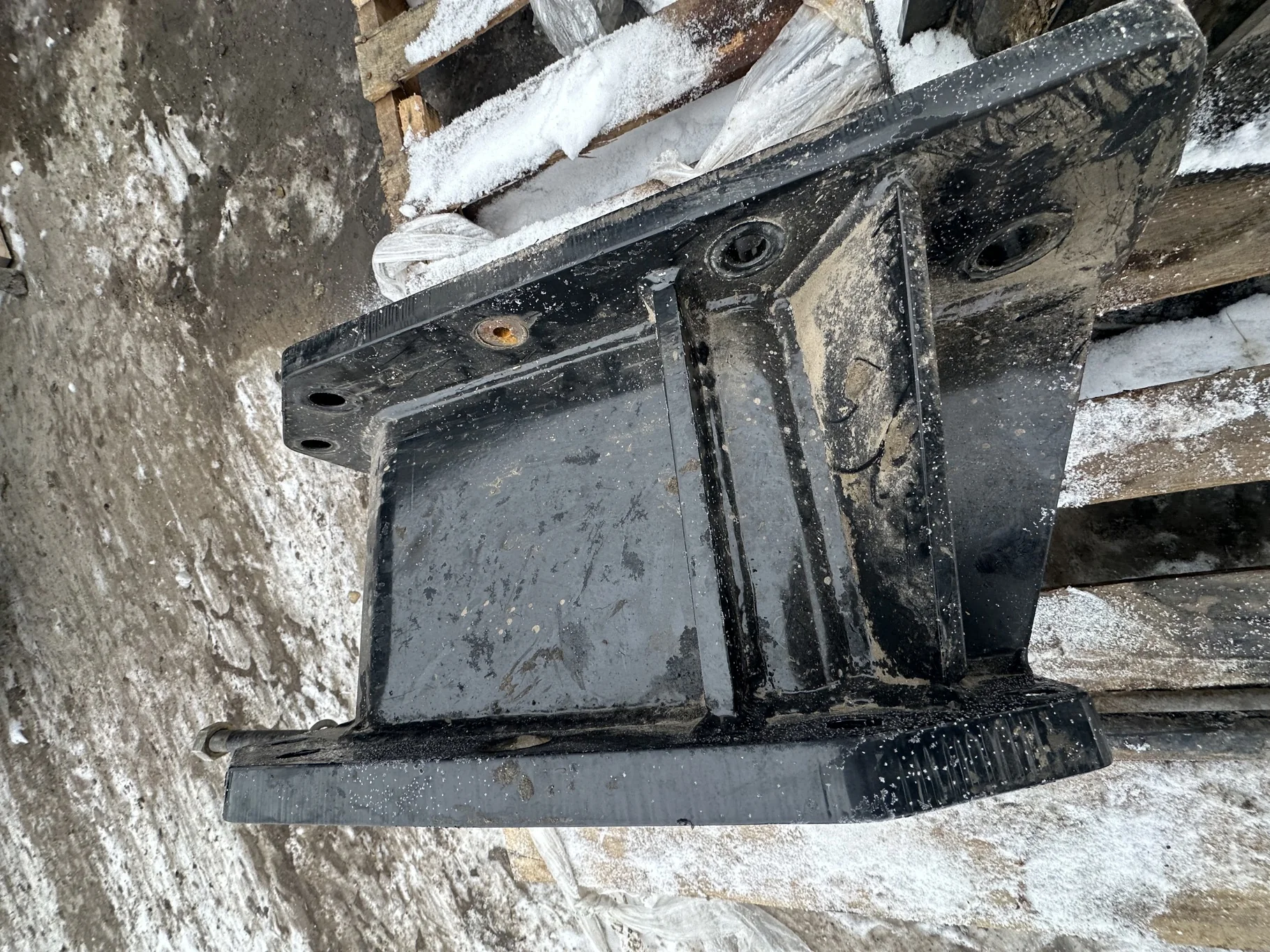 Used 10.5" Frame Extension Kit for Case 7250H for 30" Single Tire Rows Gloss Black - Good Condition