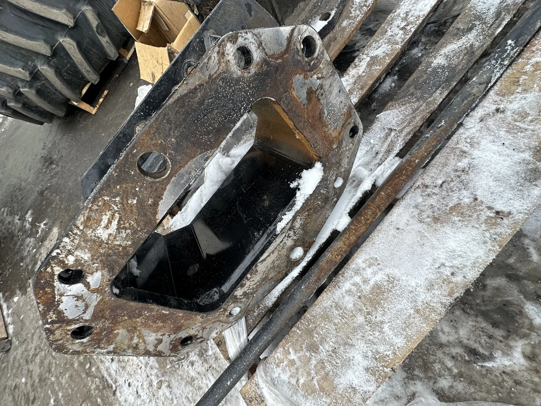Used 10.5" Frame Extension Kit for Case 7250H for 30" Single Tire Rows Gloss Black - Good Condition image 2