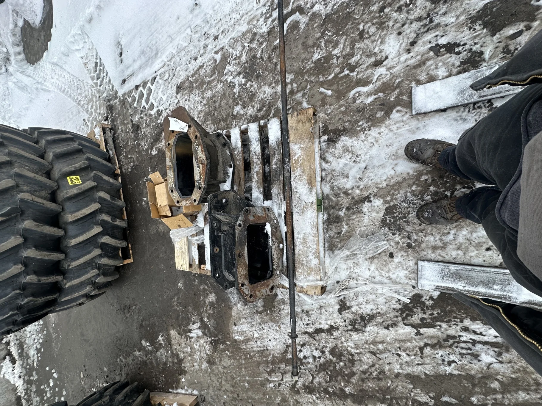Used 10.5" Frame Extension Kit for Case 7250H for 30" Single Tire Rows Gloss Black - Good Condition image 3