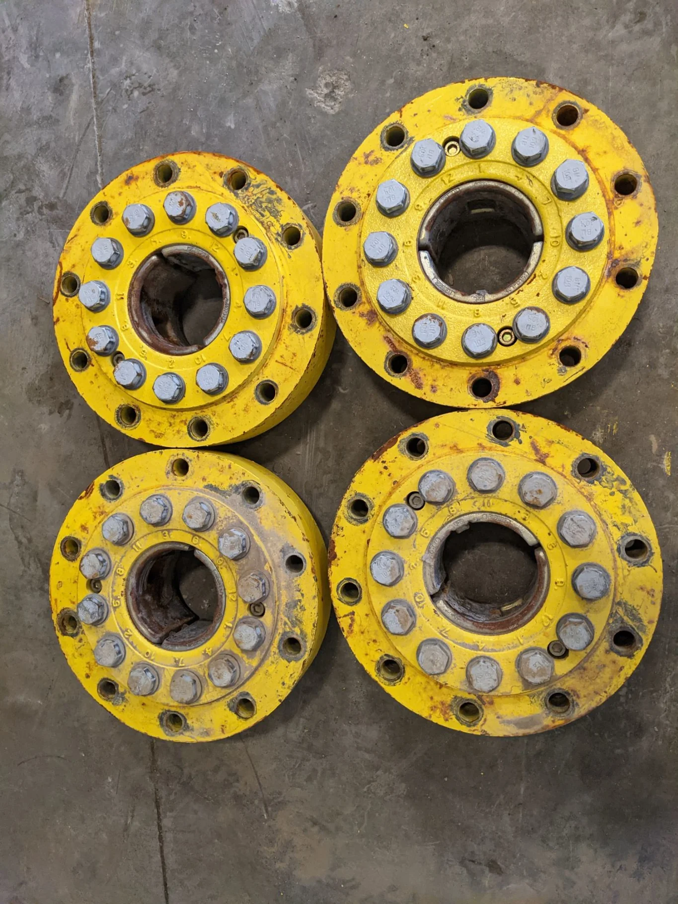 Used Hub John Deere  Yellow 120mm 10 Bolt