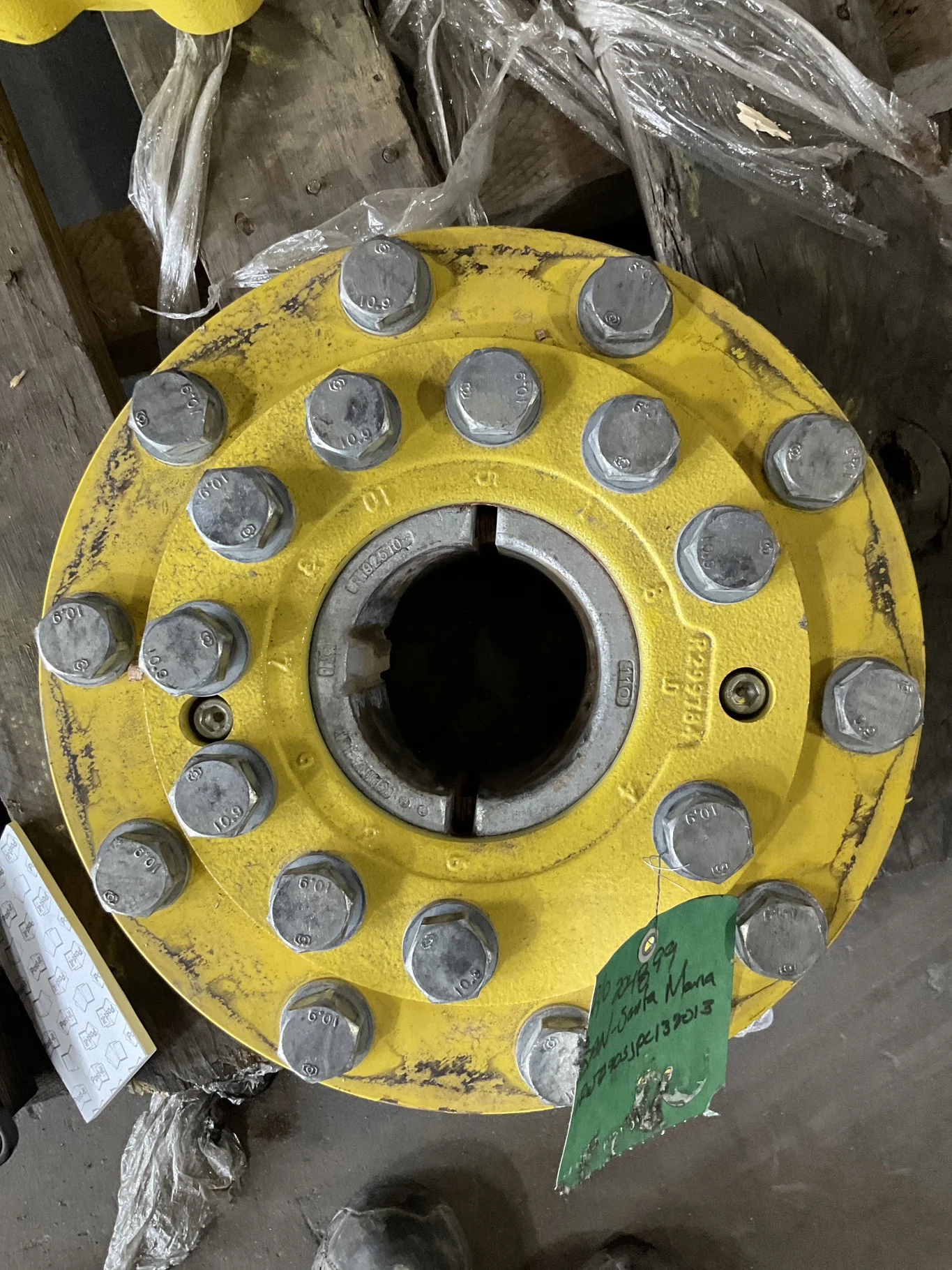 Used JD OE 110mm 10-13.19-11.07 Style E Yellow Hub