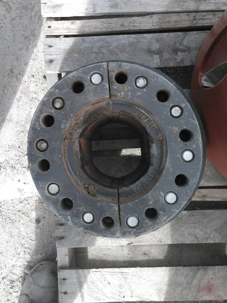 Used Fendt 125MM 10-13.19-11.07 Hub. Came Off Fendt 930 image 2