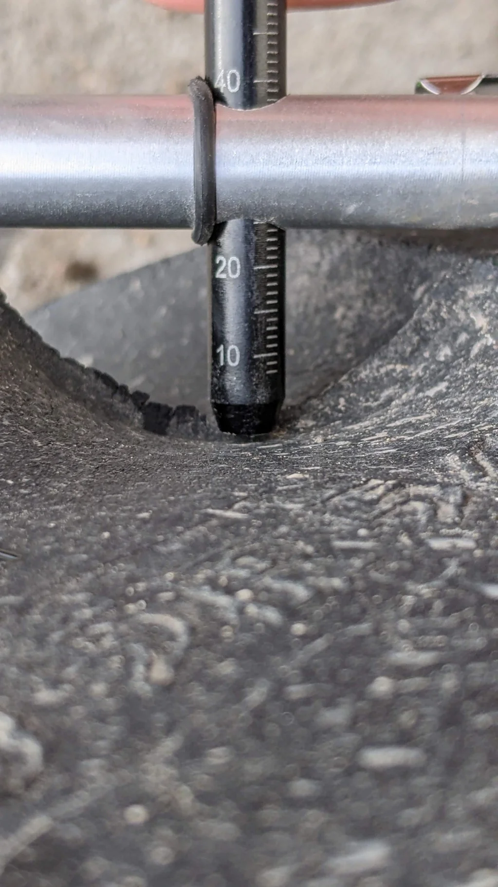 Used 320/80R42 Titan 49V R-1W (141B) TL 40% (uneven road wear, minor stubble forming on top of lugs) image 5
