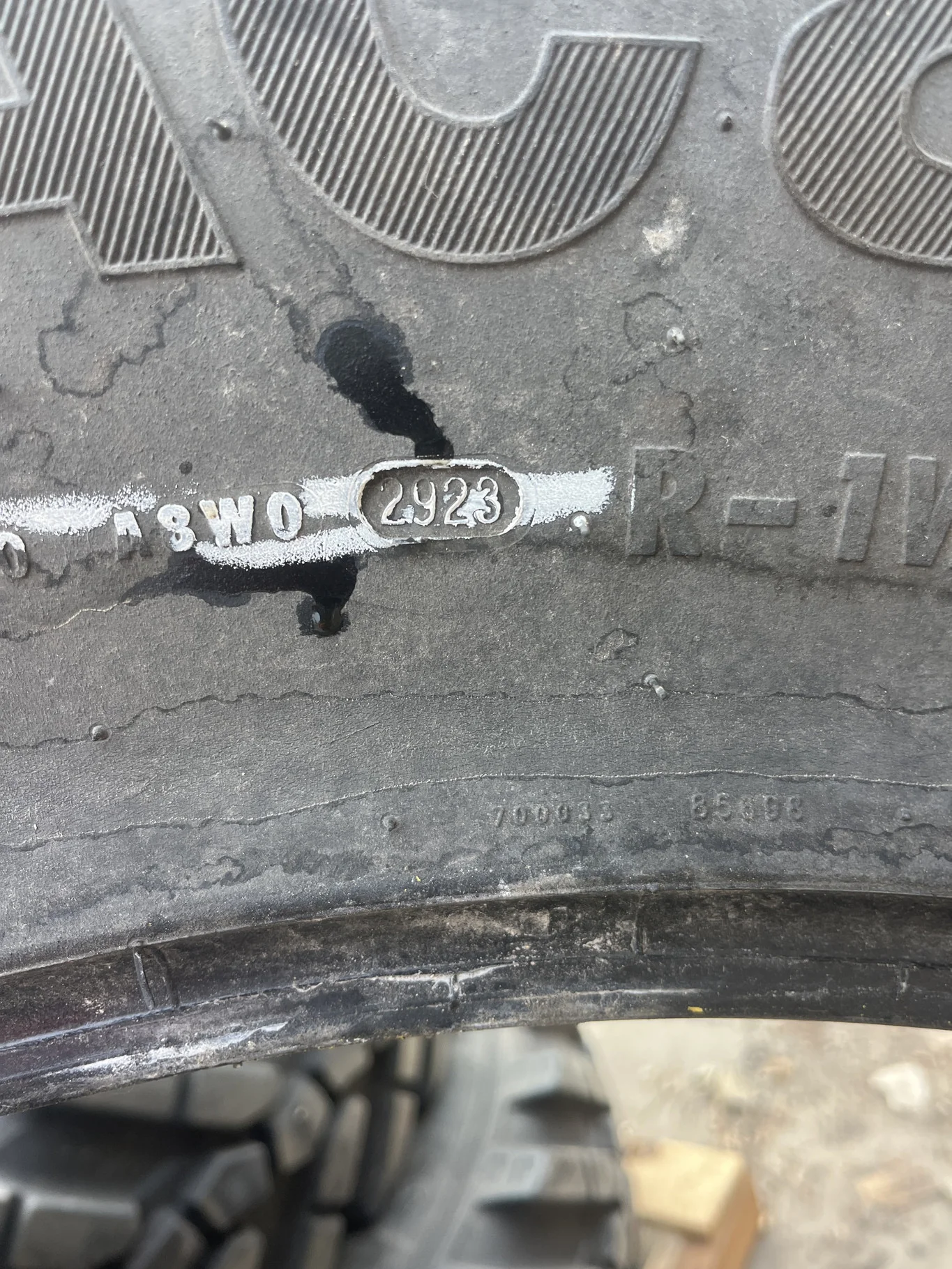 Used 420/85R34 147B Mitas AC 85 TL R-1W 85-90% image 3