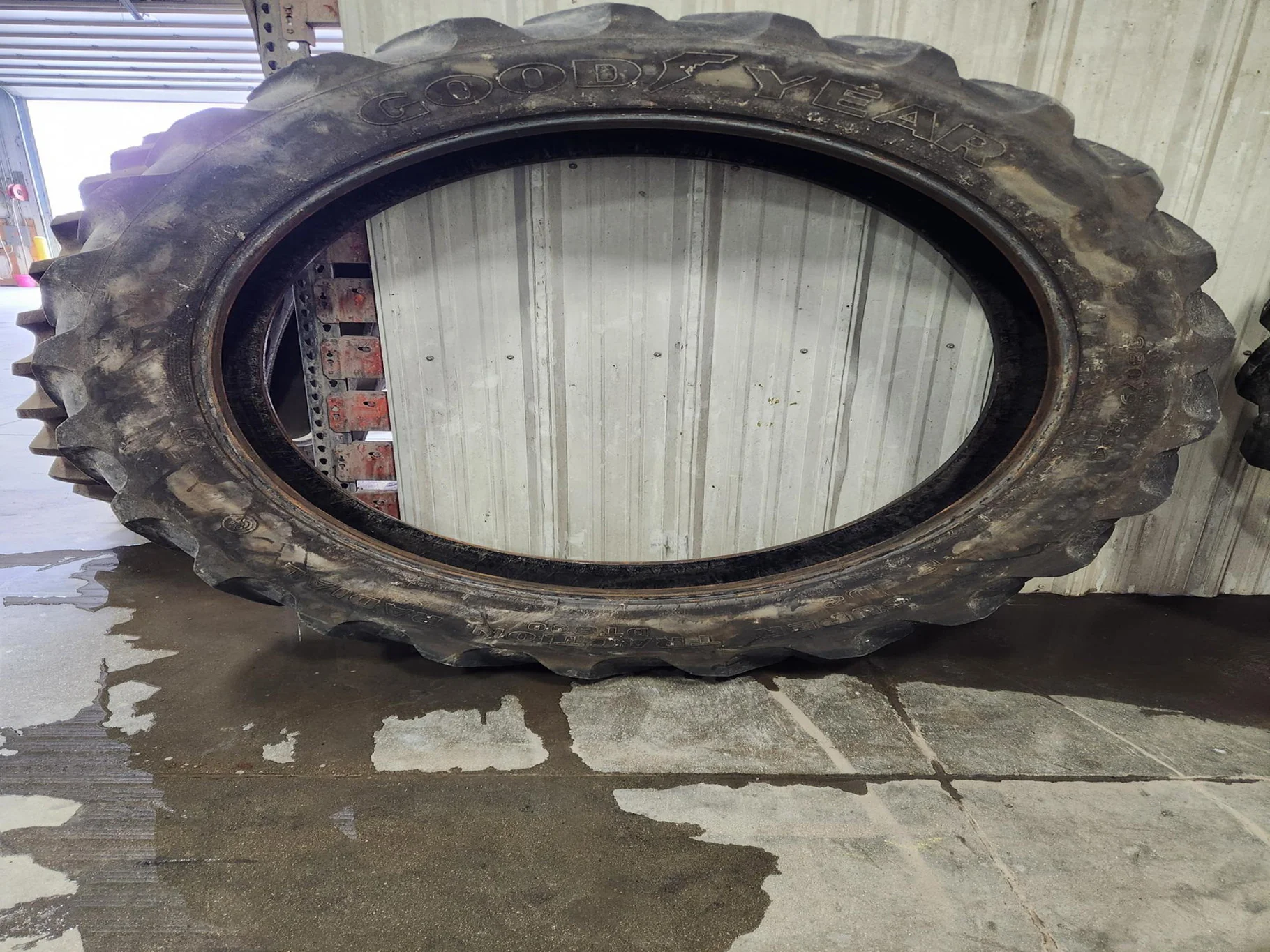 Used 380/90R54 152D Goodyear Super Traction Radial R-1W TL 90-95%