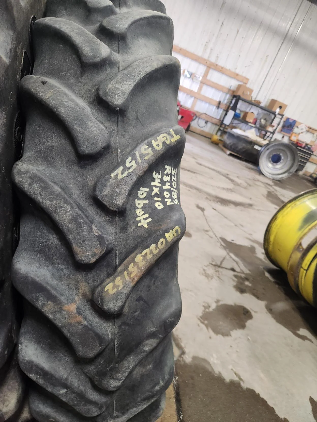 Used 320/85R34 133B Firestone Radial 9000 TL R-1W 50%