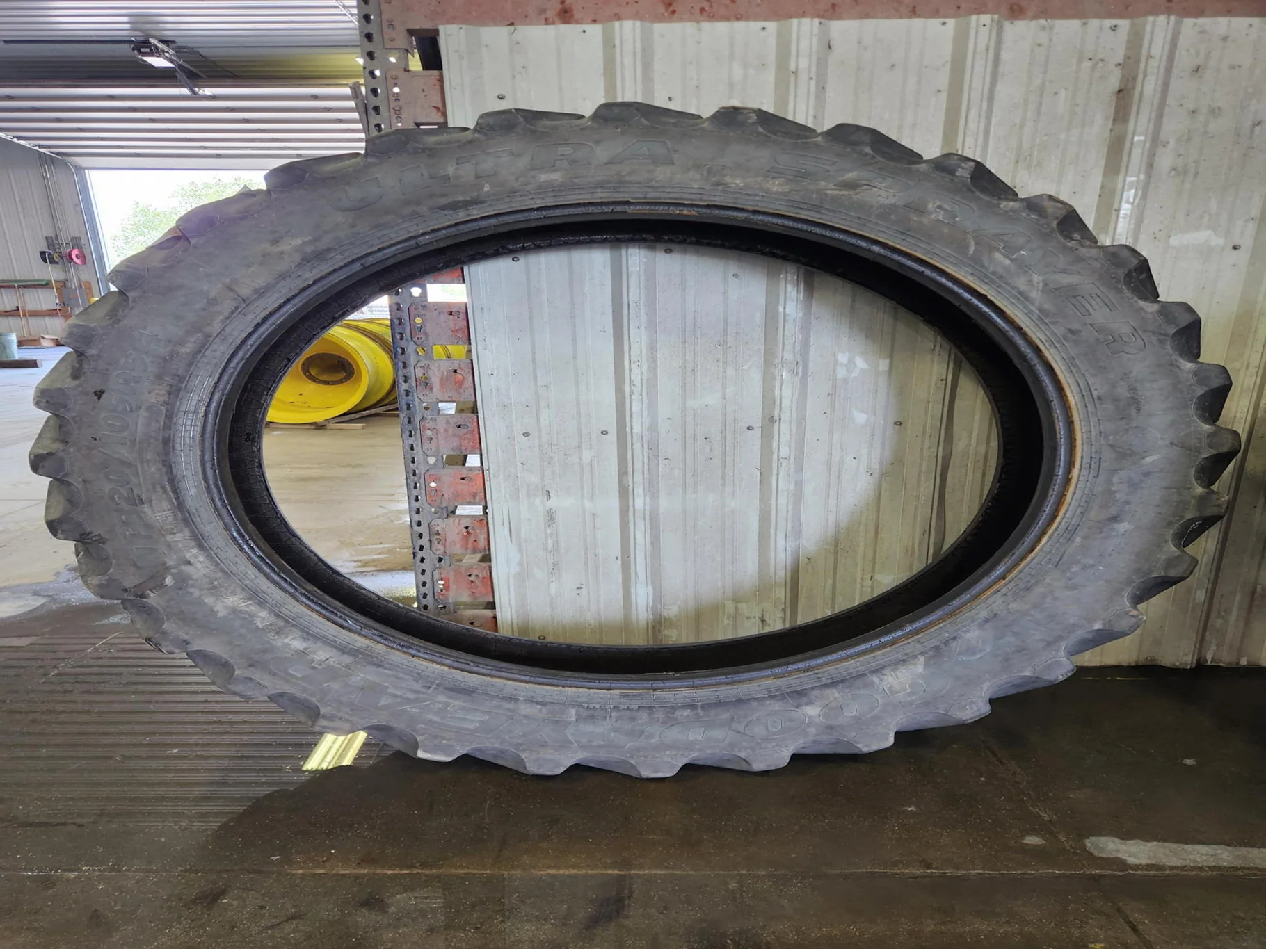 Used IF320/105R54 166A8/B Goodyear Ultra Sprayer TL 85% image 2