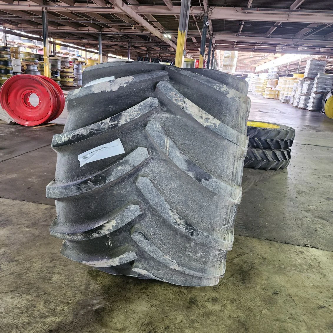 Used LSW1100/35R32 175D Goodyear Optitrac TL R-1W 85-90% image 2