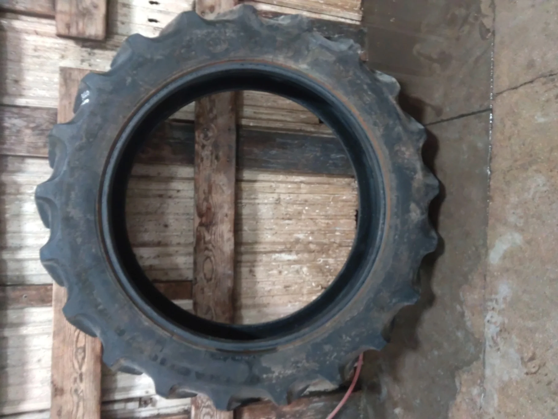 Used 320/85R38 143A8 Goodyear Super Traction Radial TL R-1W 85%
