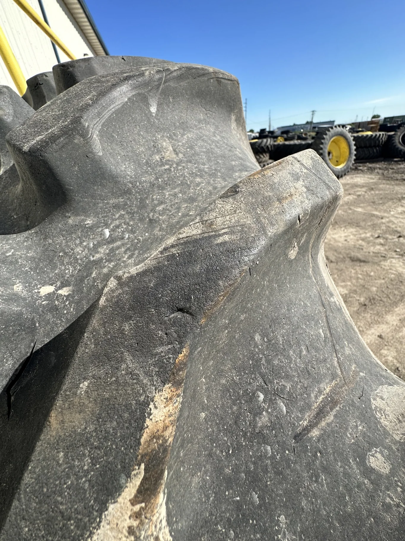 Used 480/80R38 149A8/B Goodyear Ultra Torque Radial R-1 TL 75% image 3