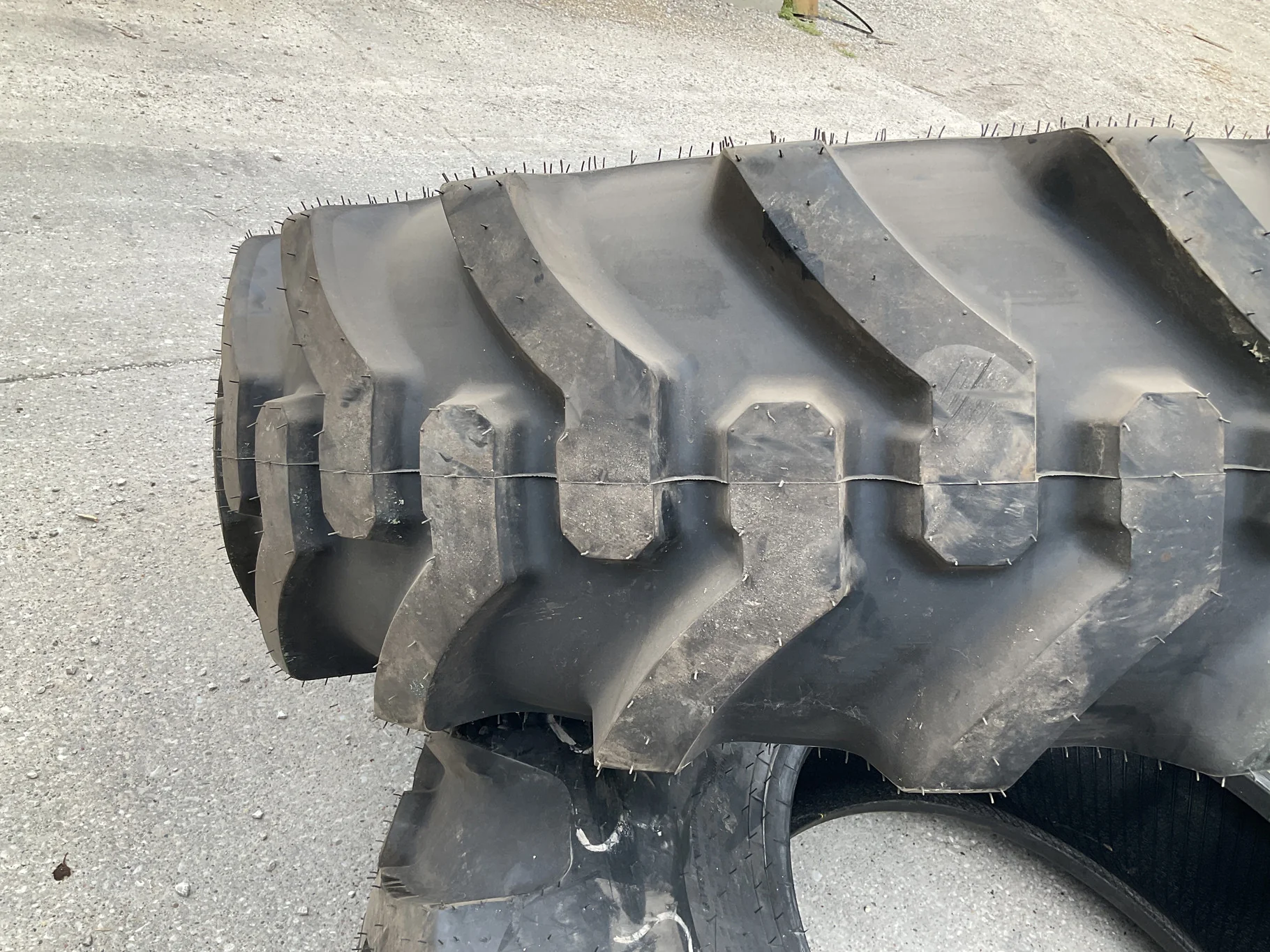 Take-Off 440/80-24 138A8 Galaxy Super Industrial Lug TL R-4 95-100% image 2