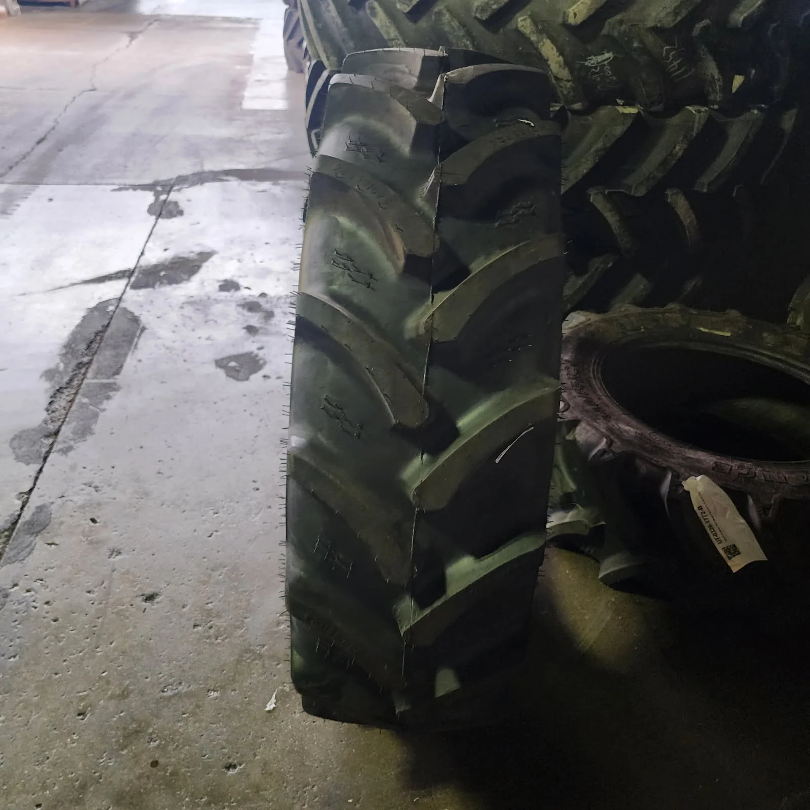 Take-Off 340/85R24 125A8 Alliance Farmpro2 TL R-1W 95-100% image 4