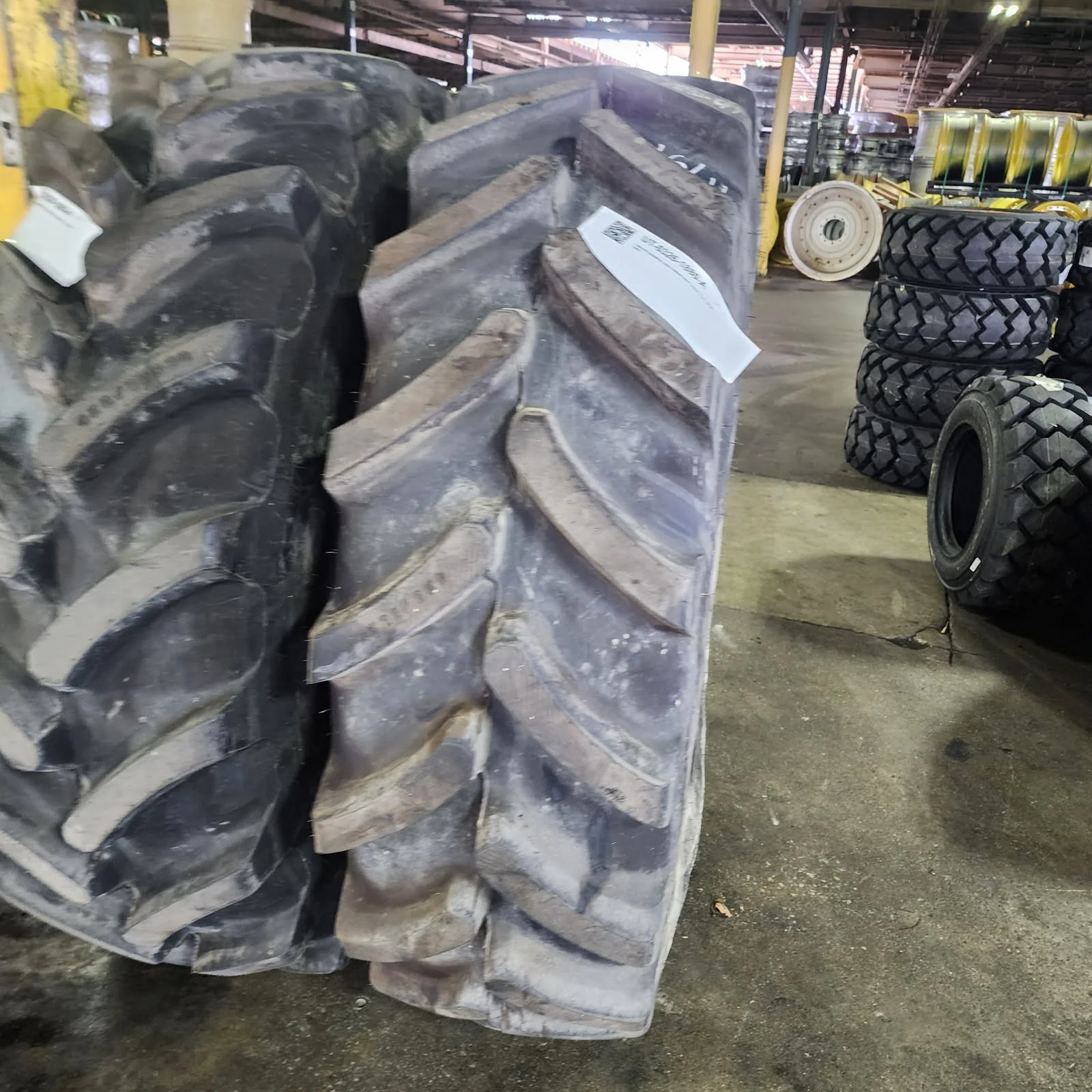 Take-Off 420/90R30 145D Firestone MaxiTraction TL R-1W 95-100% image 3