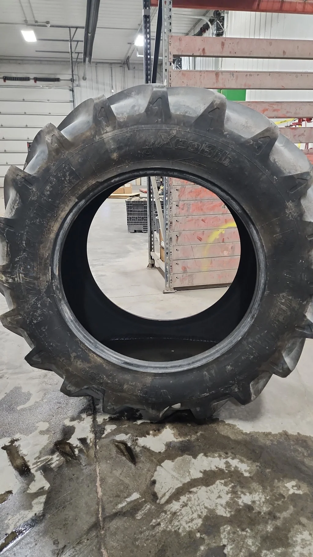 Take-Off VF650/60R38 155D Michelin Xeobib TL R-1W 95-100% image 3