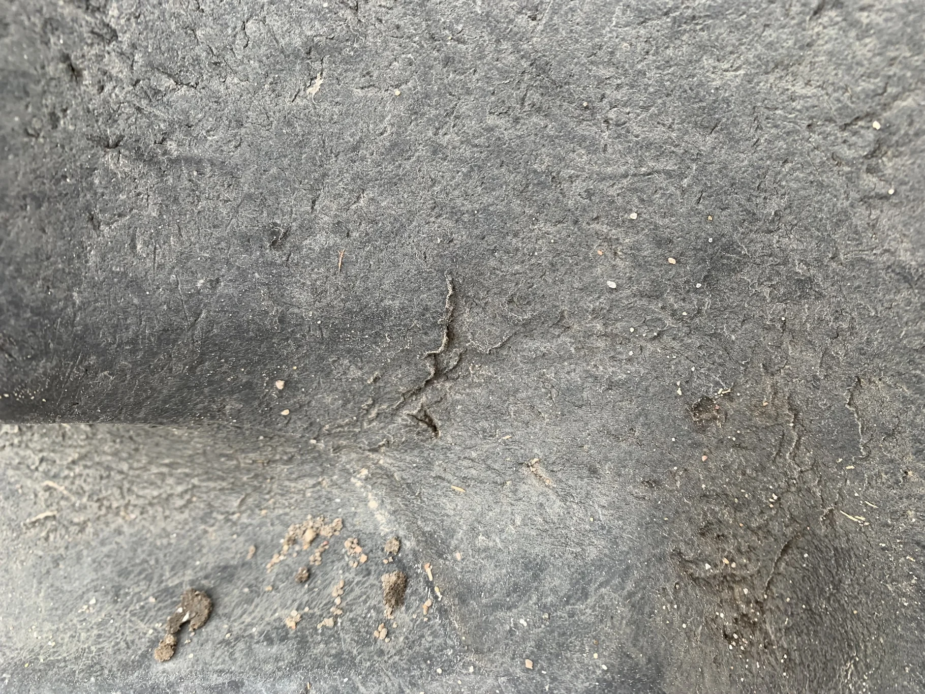 Used 420/85R34 Goodyear Super Traction Radial 65% (Stubble; Weathering Between Lugs; image 4