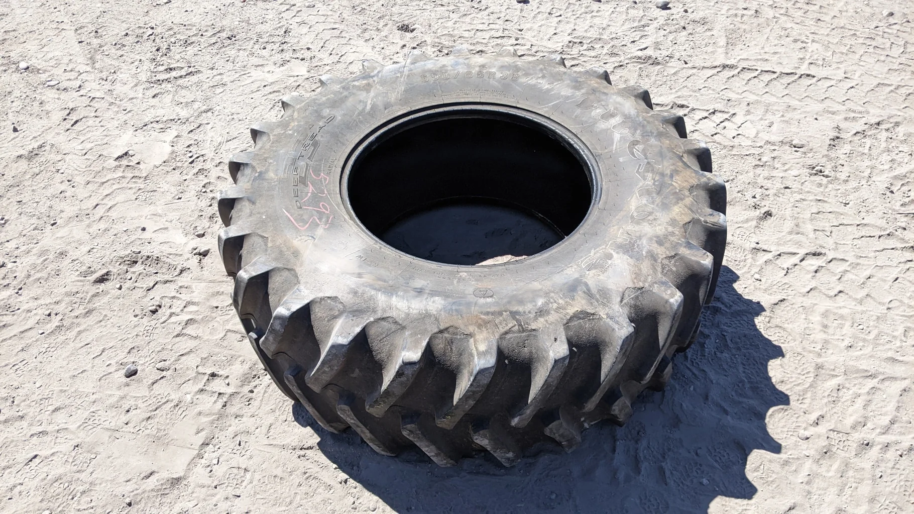 Used 650/85R38 Firestone Radial Deep Tread 23 R-1W 166D TL, 85% (Stubble, Road Wear)