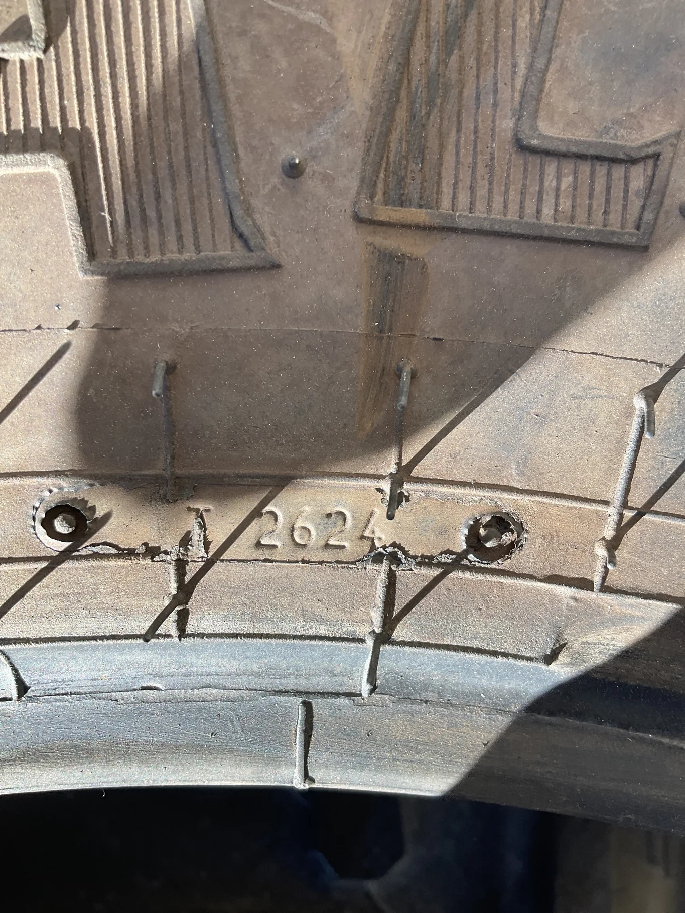 Used 340/85R24 125A8 Alliance FarmPro II TL R-1W 90-95% image 3