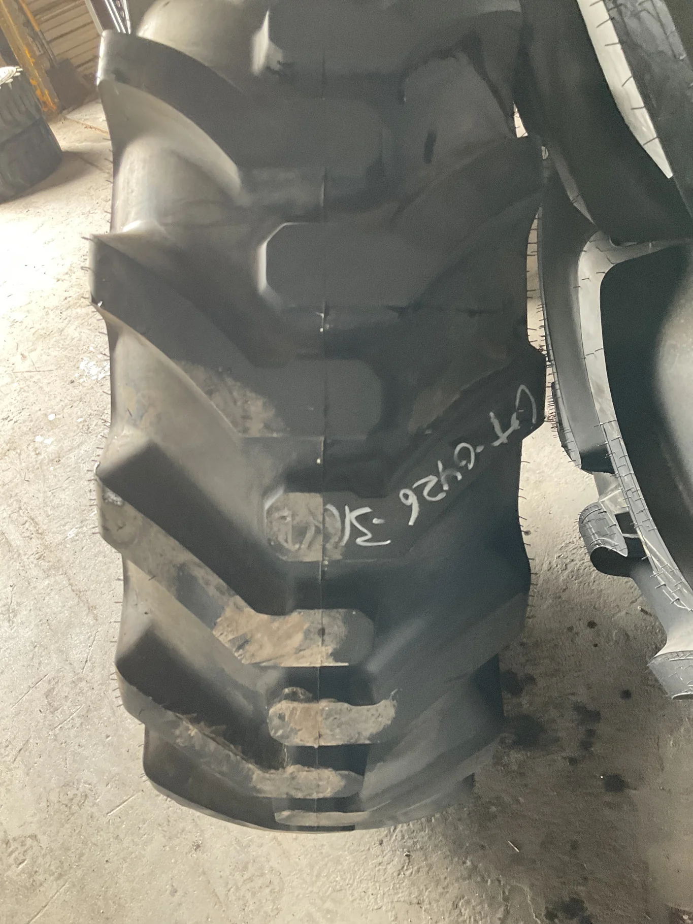 Take-Off 440/80-24 128A8 Galaxy Super Industrial Lug TL R-4 95-100% image 2