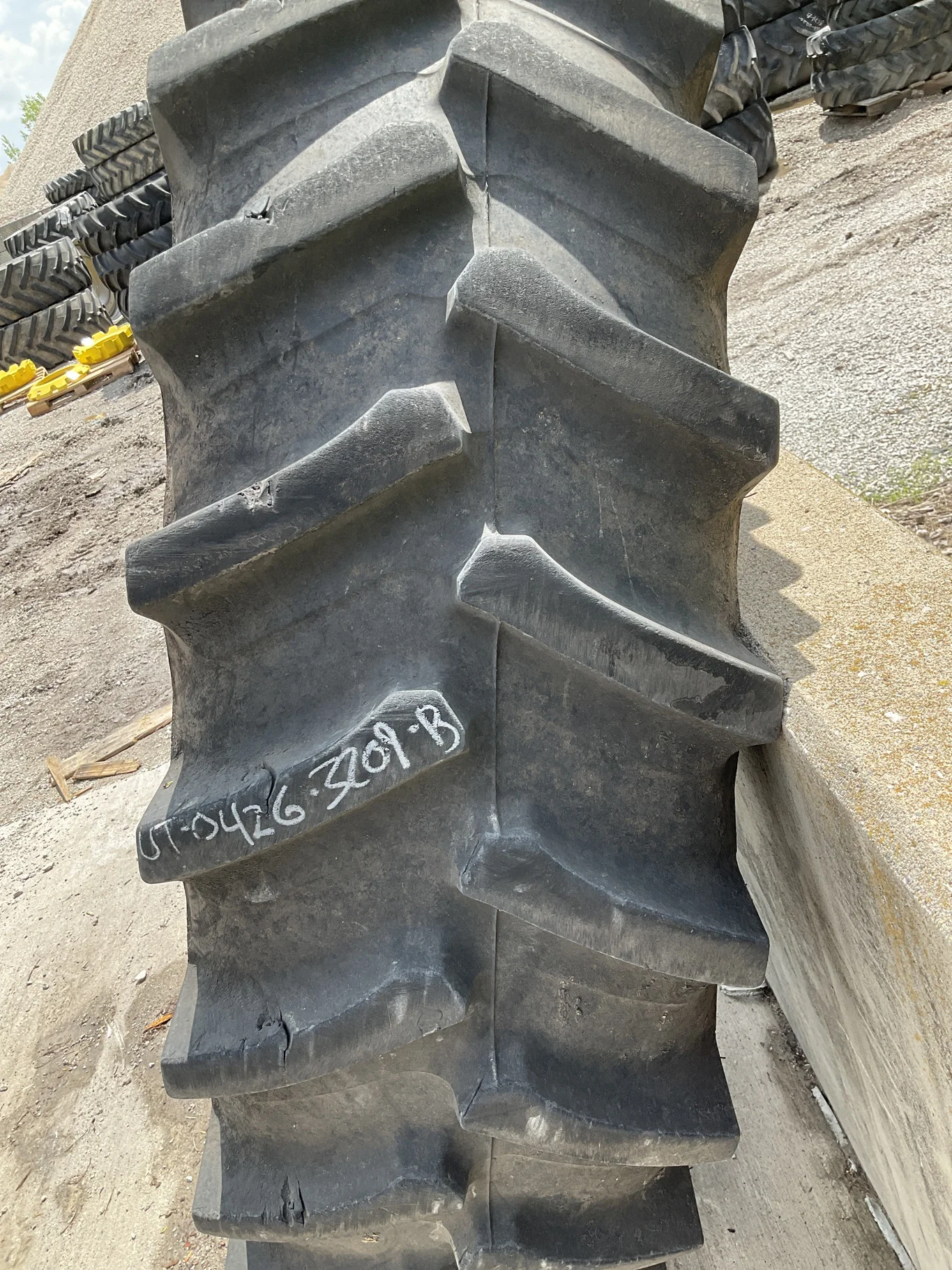 Used 480/80R50 159B Firestone Radial DT23 TL R-1W 70-75% image 2