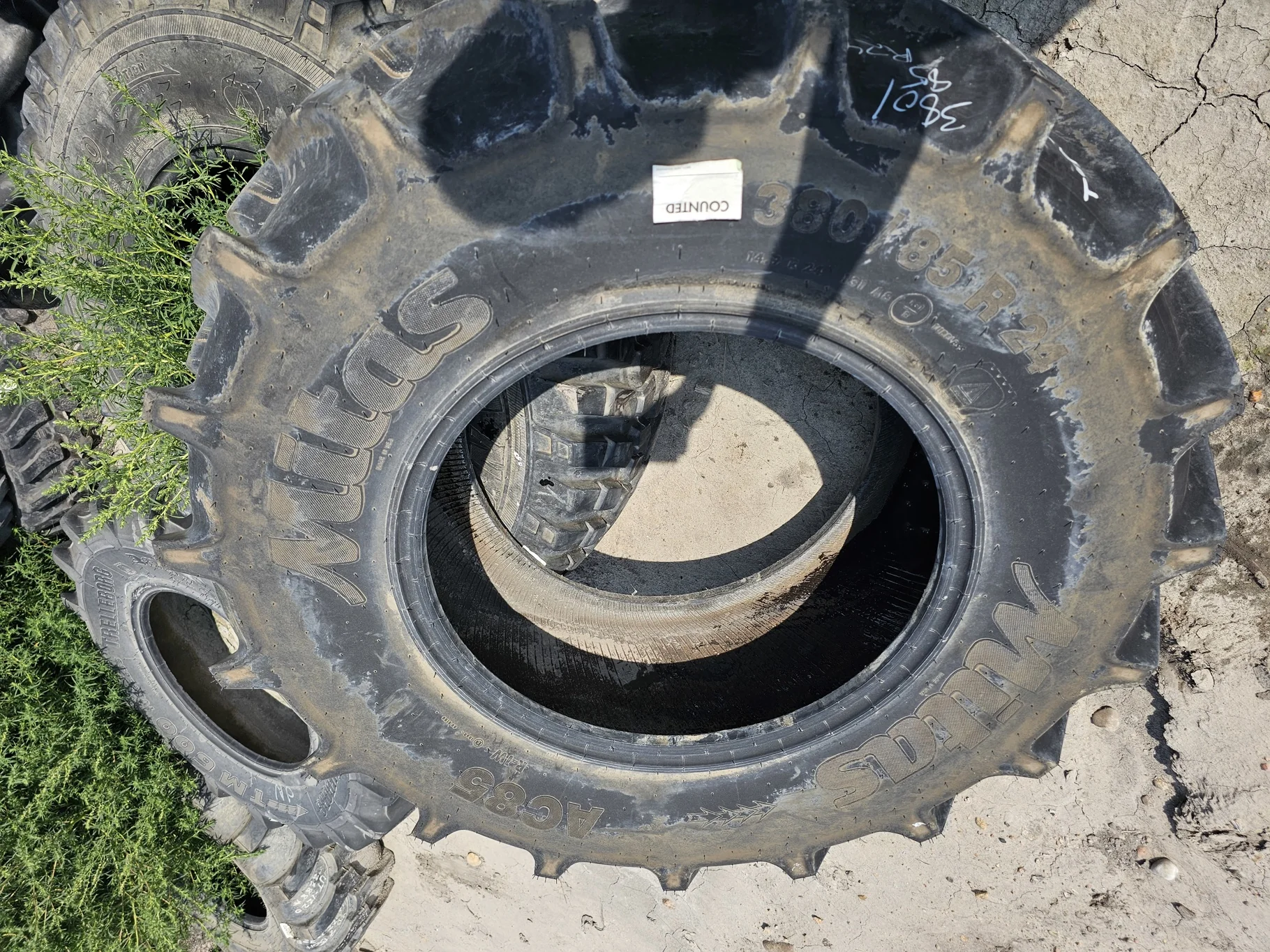 Take-Off 380/85R24 (14.9R24) Mitas AC85 (131A8/131B) TL    (Lug Stubble) image 4