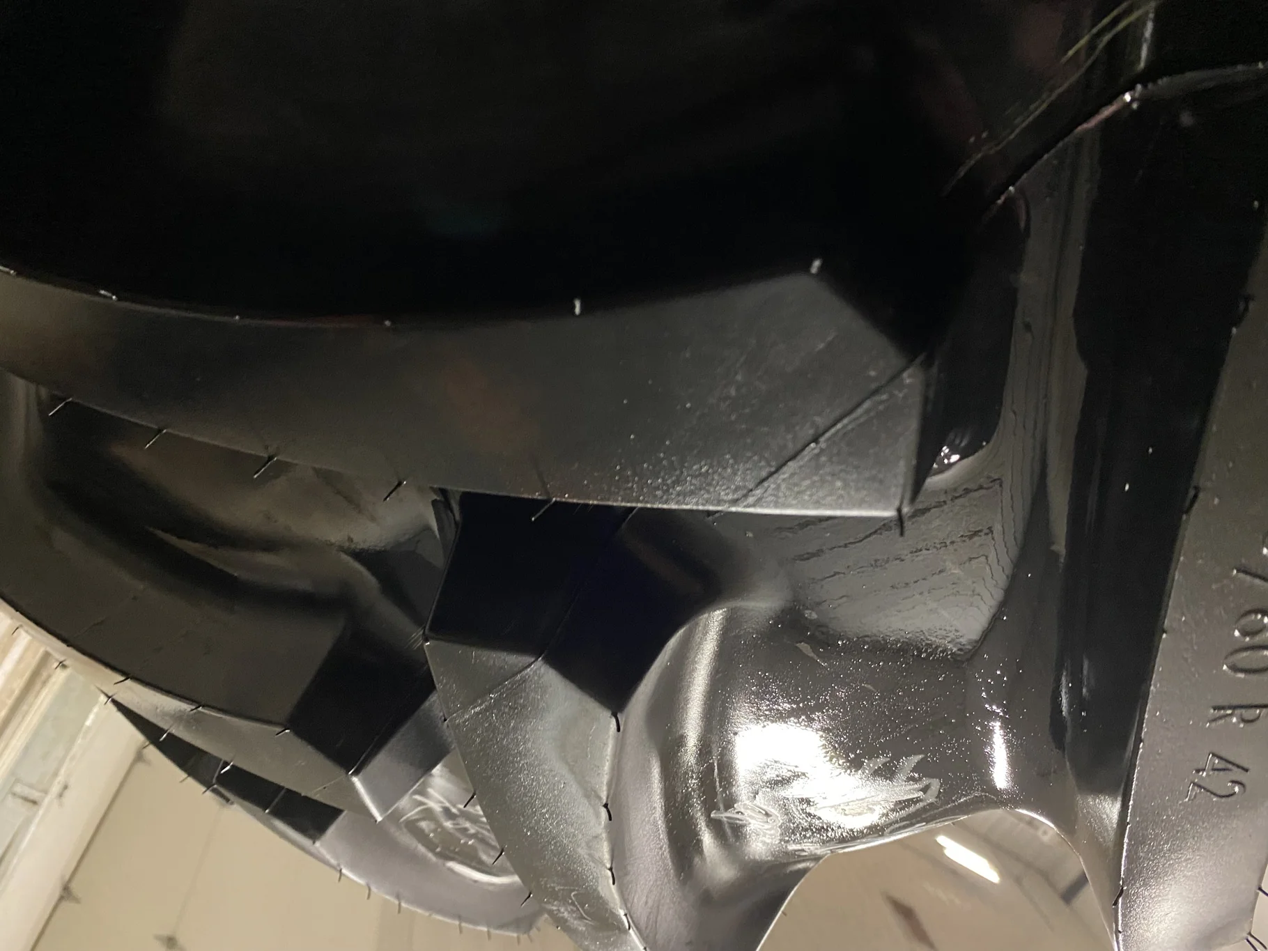 Take-Off 480/80R42 (18.4R42) Mitas AC85 (151A8/151B) TL - lug stubble, Lug Cuts image 5