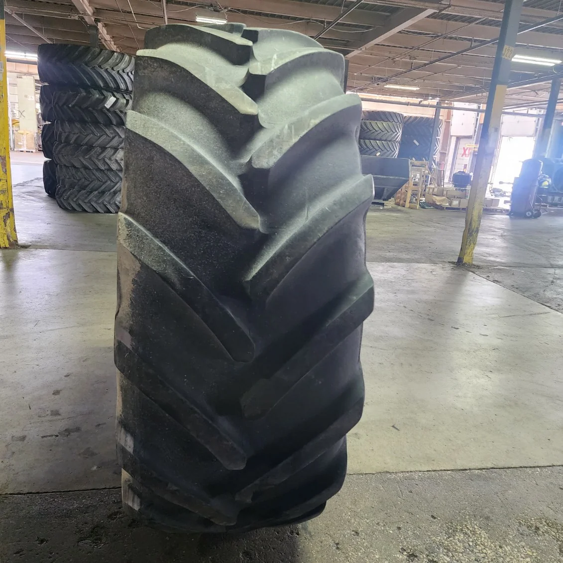 Used 710/70R38 166A8 Goodyear DT820 TL R-1W70-75%