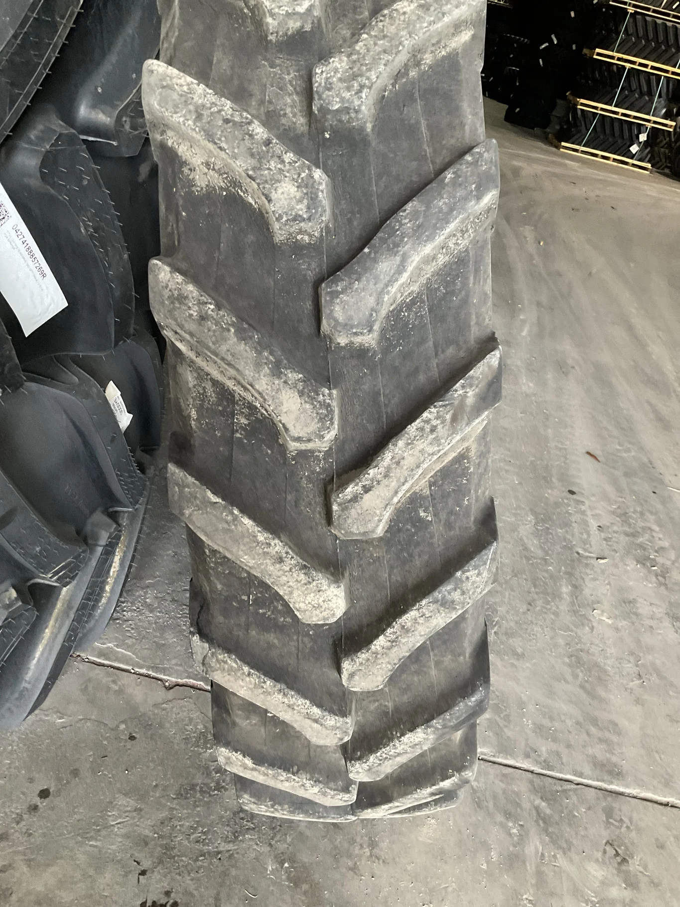 Used VF380/85R46 162D Trelleborg TM1000 TL R-1W 95-100% image 2