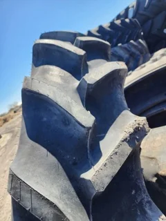Take-Off 380/90R50 Goodyear DT800 151B R-1W TL (Small lug cut) 95-100% image 3