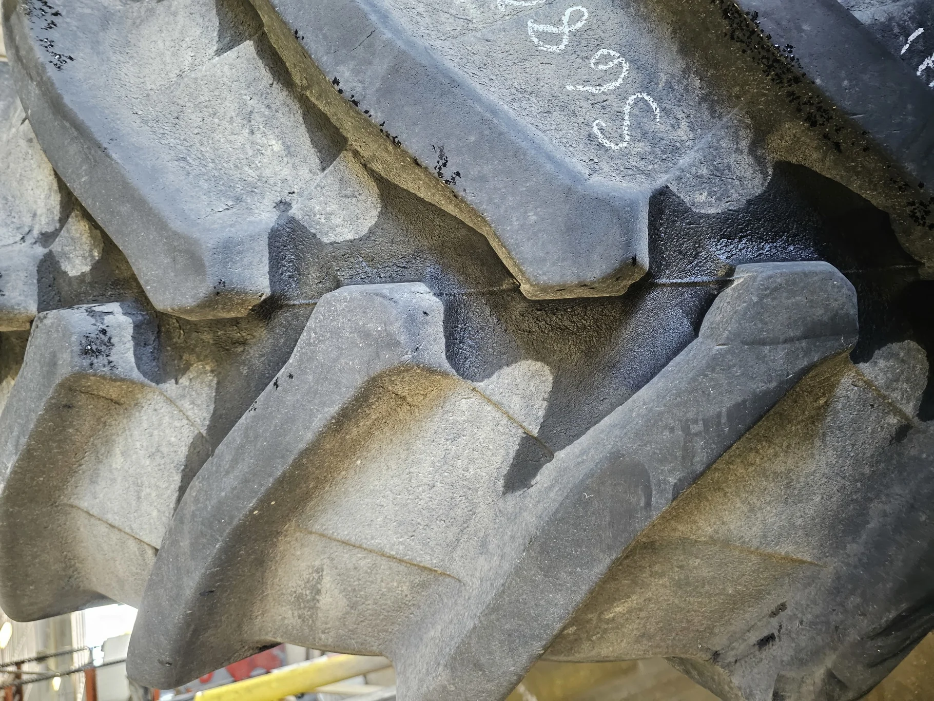 Used 650/65R42 Trelleborg TM800 High Speed R-1W 158D TL 75% (Stubble, Weathering Between Lugs, Lug C image 4