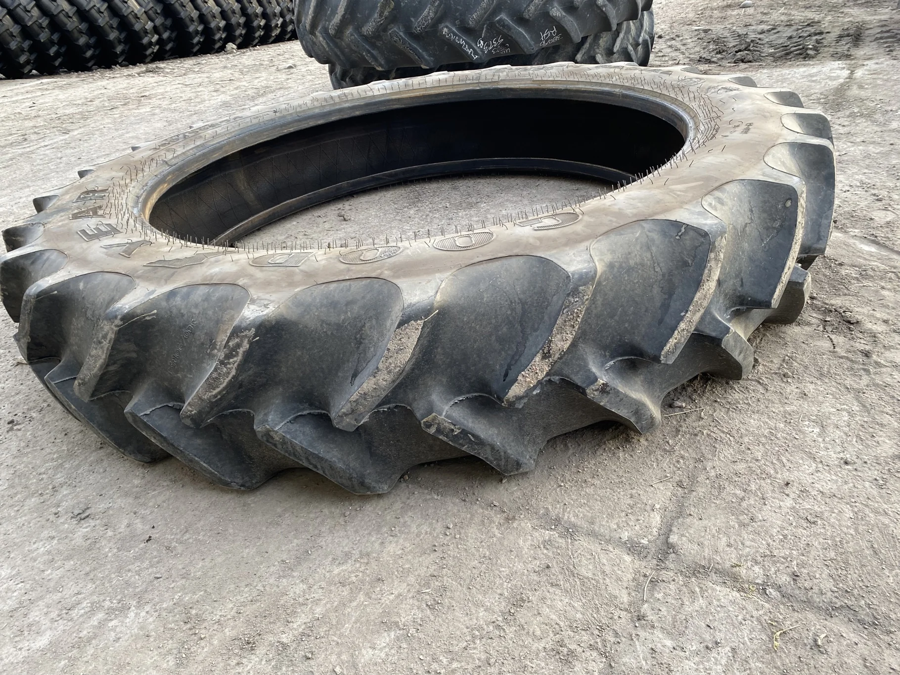 Used 380/90R54 Goodyear Super Traction Radial DT800 152B 90% - Good Condition image 2