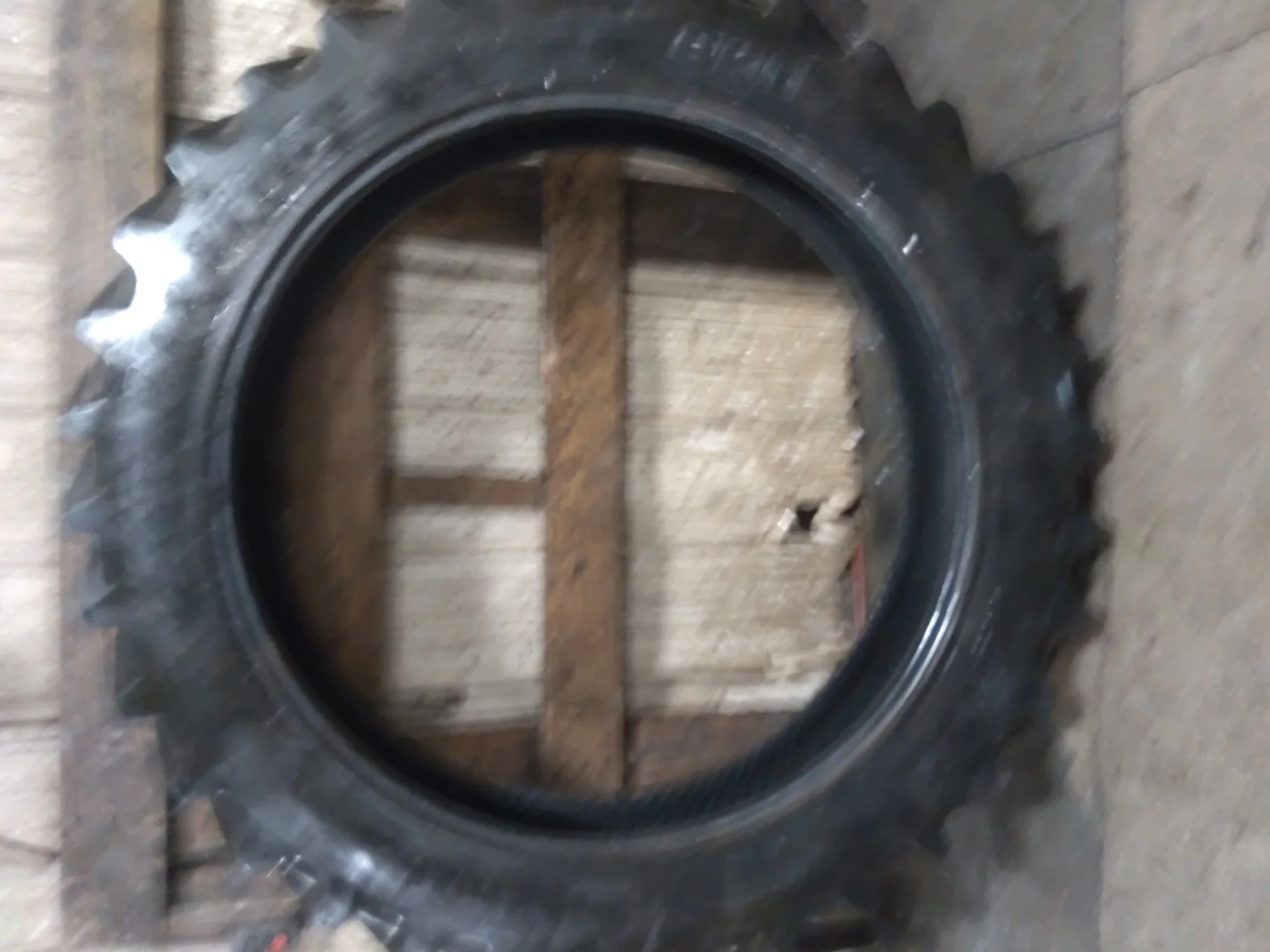 Used 320/90R50 (12.4R50) 150A8 BKT Agrimax RT945 R-1 TL 80% image 4