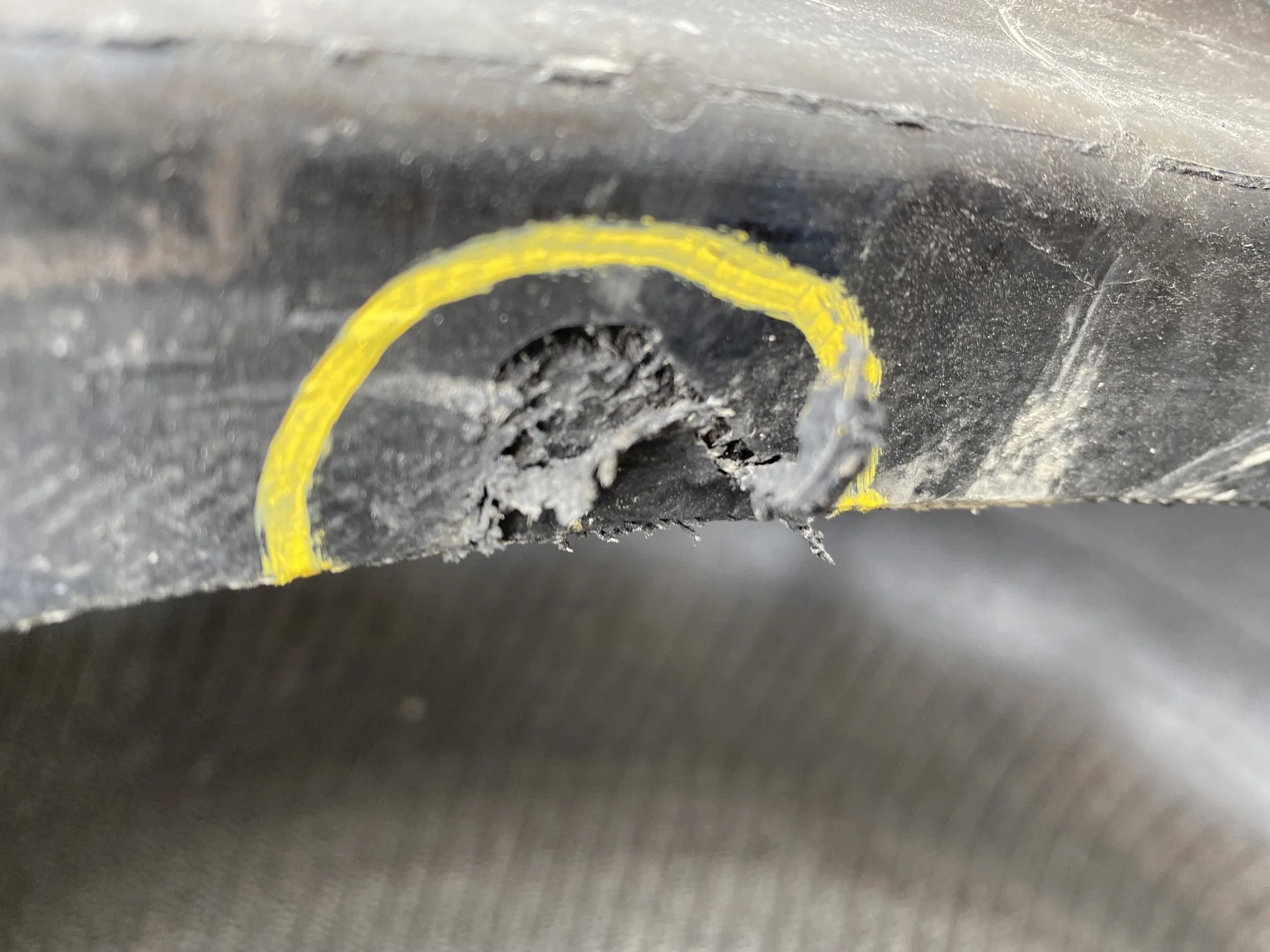 Take-Off IF850/75R42 CFO Firestone Radial Deep Tread 23 R-1W 186B TL - Excellent Condition (Lug Cuts image 5