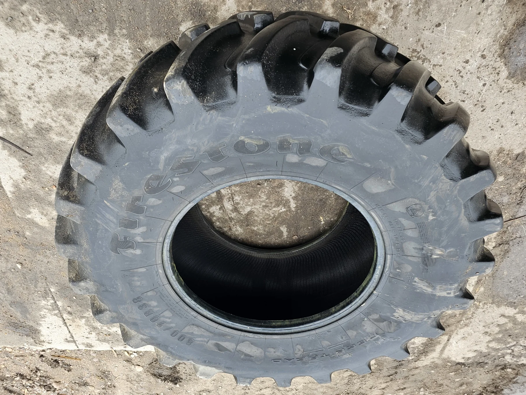Used 800/70R38 173D Firestone Maxi Traction TL R-1W 90%