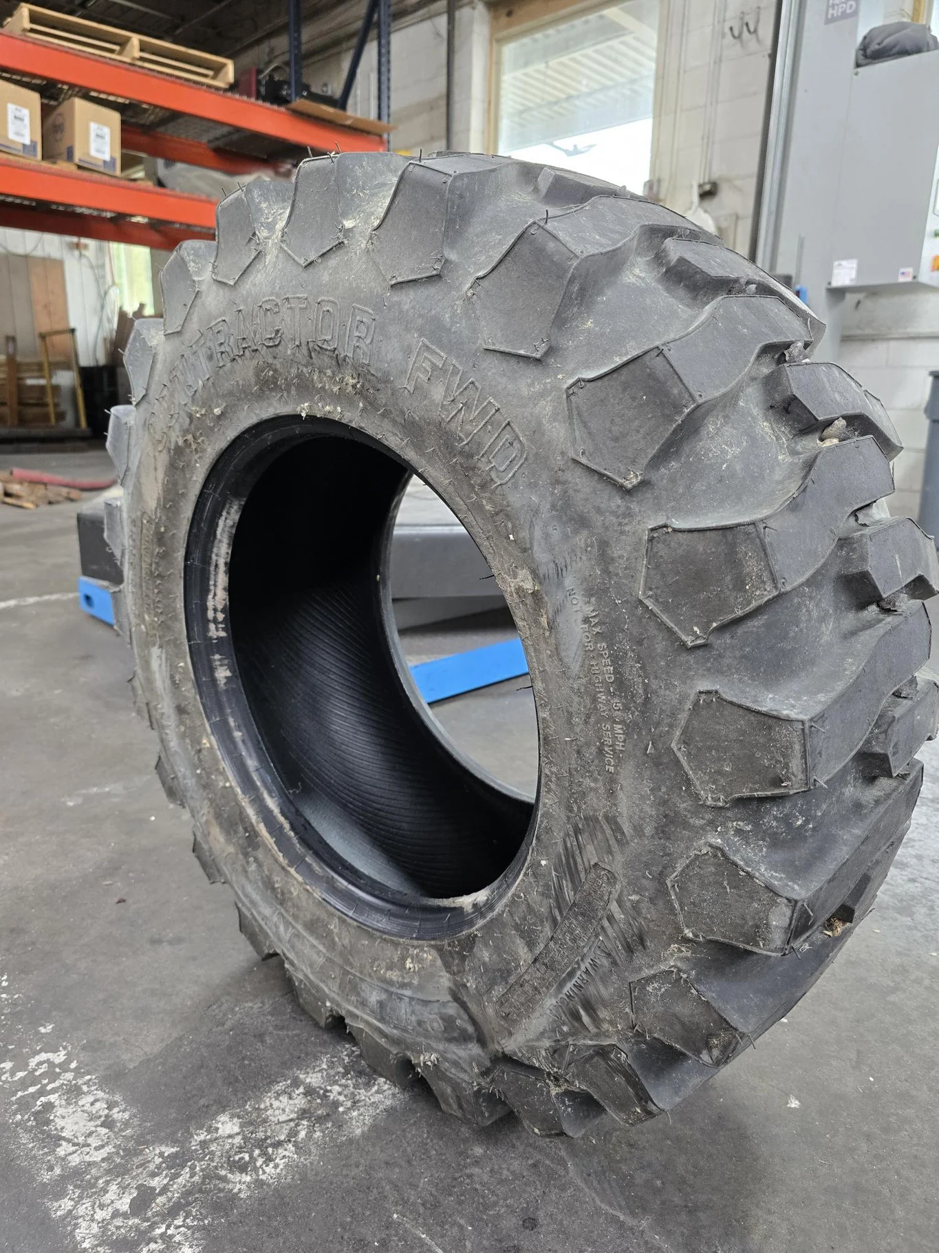 Used 12-16.5/9 Titan Trac Loader NHS C TL 90-95% image 2